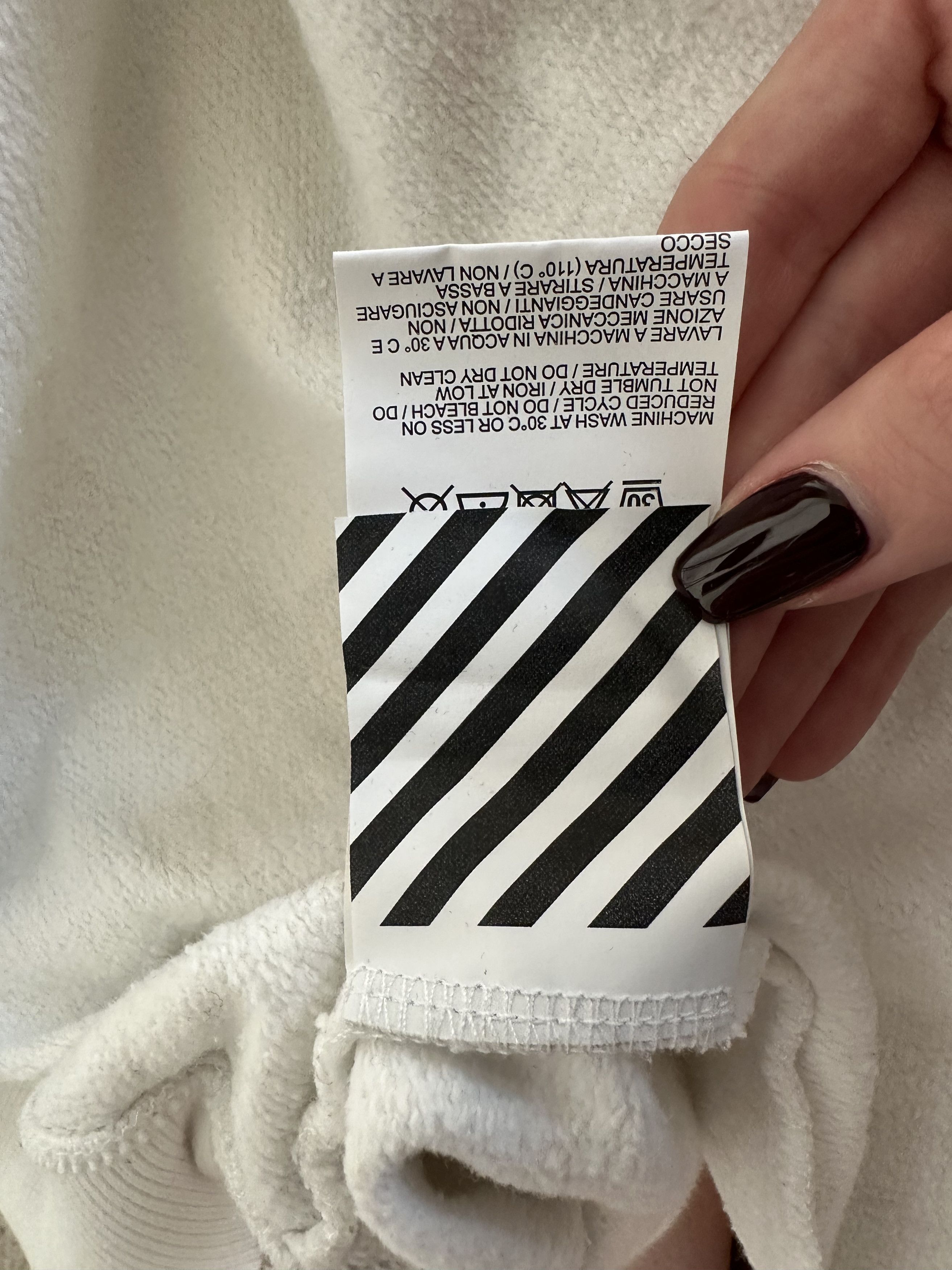 Off-White OFF-WHITE Acrylic Arrows Hoodie Size US L / EU 52-54 / 3 - 6 Thumbnail