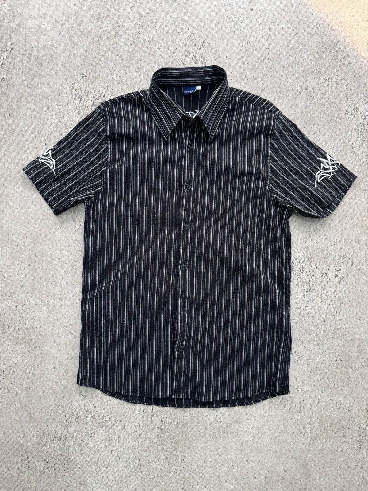 Designer × Diesel Vintage DIESEL TRIBAL T-SHIRT button up japanese HYPE Size US M / EU 48-50 / 2 - 1 Thumbnail