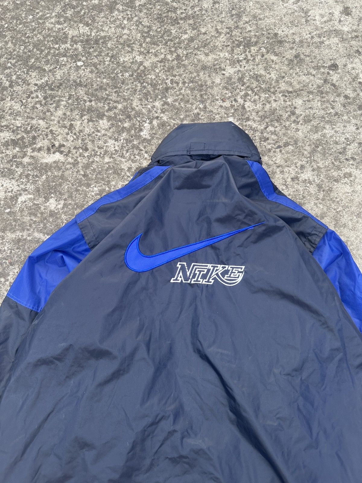 Nike × Vintage Nike Logo Back Jacket Streetwear Rare Casual Vintage 2XL Size US XXL / EU 58 / 5 - 2 Thumbnail