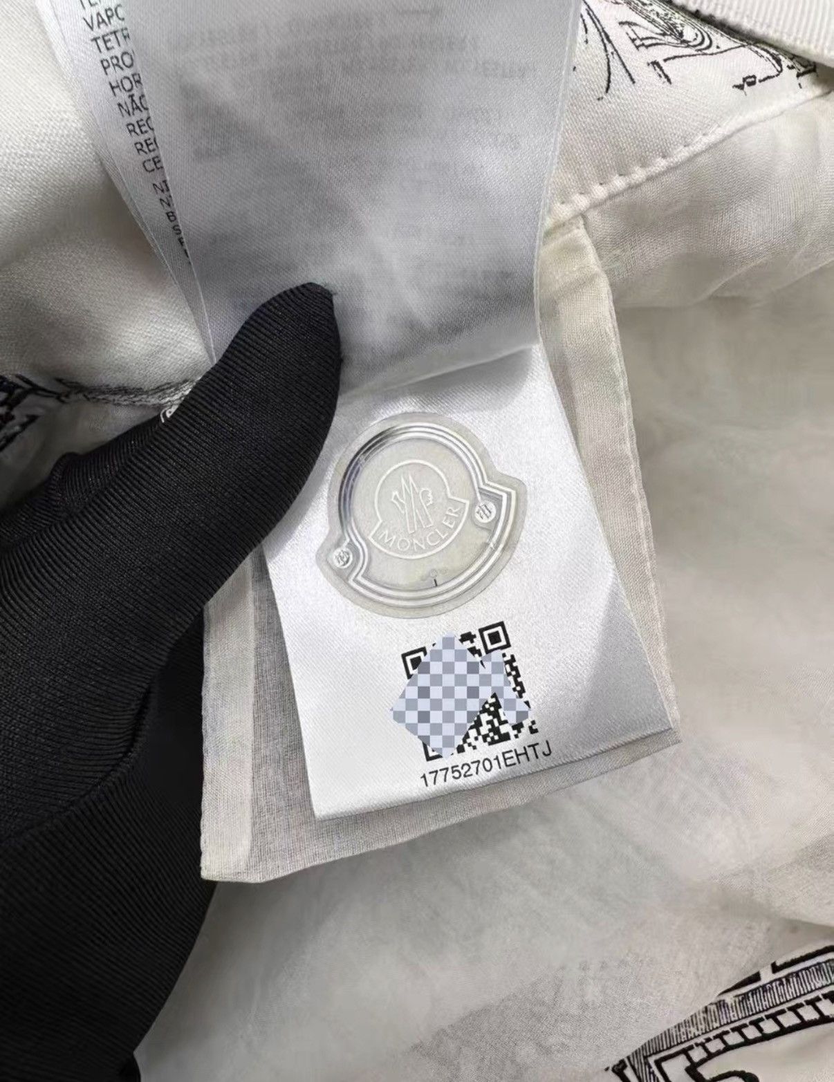 Moncler Moncler Cotton Coat J38 Size US L / EU 52-54 / 3 - 7 Thumbnail
