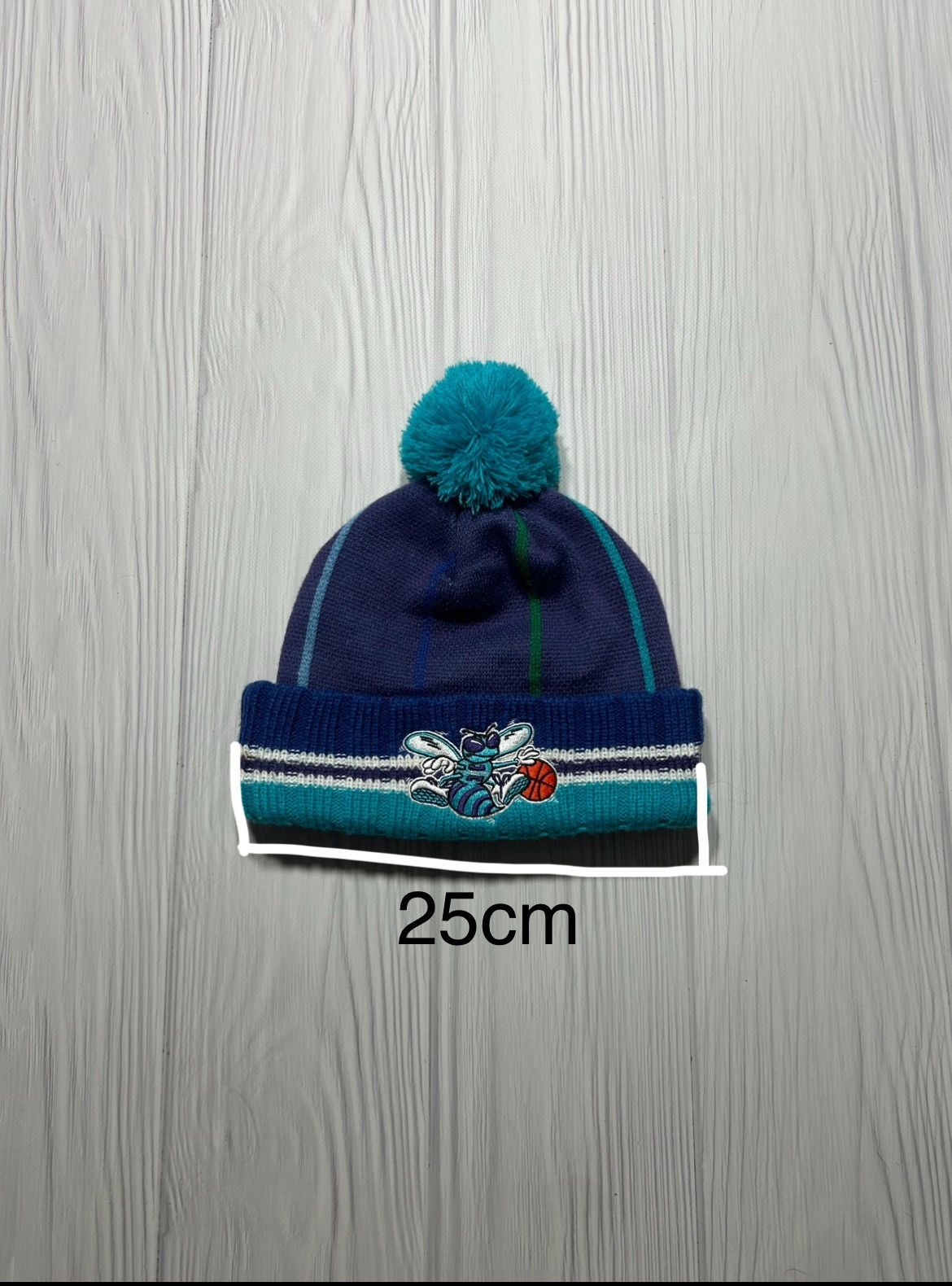 NBA Vintage Charlotte Hornets NBA Hat Size ONE SIZE - 2 Thumbnail