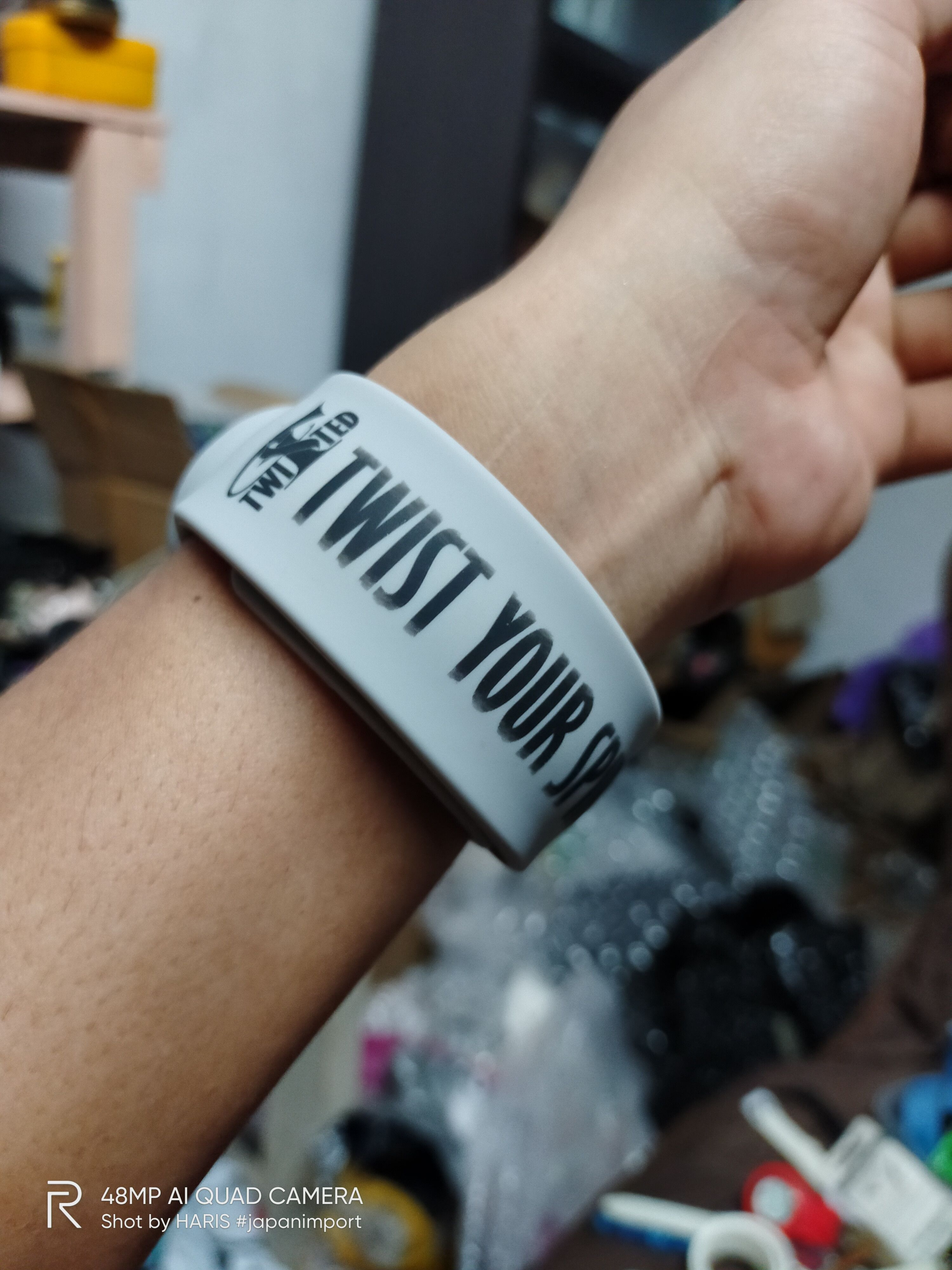 Japanese Brand TWISTED 💥TWIST YOUR SPIRIT (FLAP WATCH STRAP) Size ONE SIZE - 3 Thumbnail