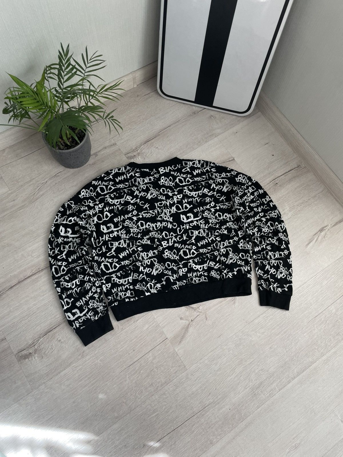 Max Mara × Weekend Max Mara Rare Over Print Weekend Max Mara Crop Top Sweatshirt Size S / US 4 / IT 40 - 9 Thumbnail