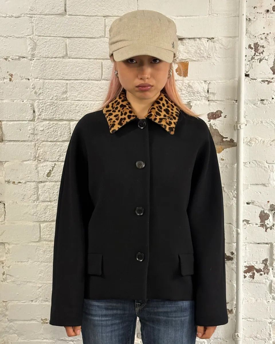 Gucci 2010s Gucci Leopard Collar Black Wool Jacket Size M / US 6-8 / IT 42-44 - 2 Thumbnail