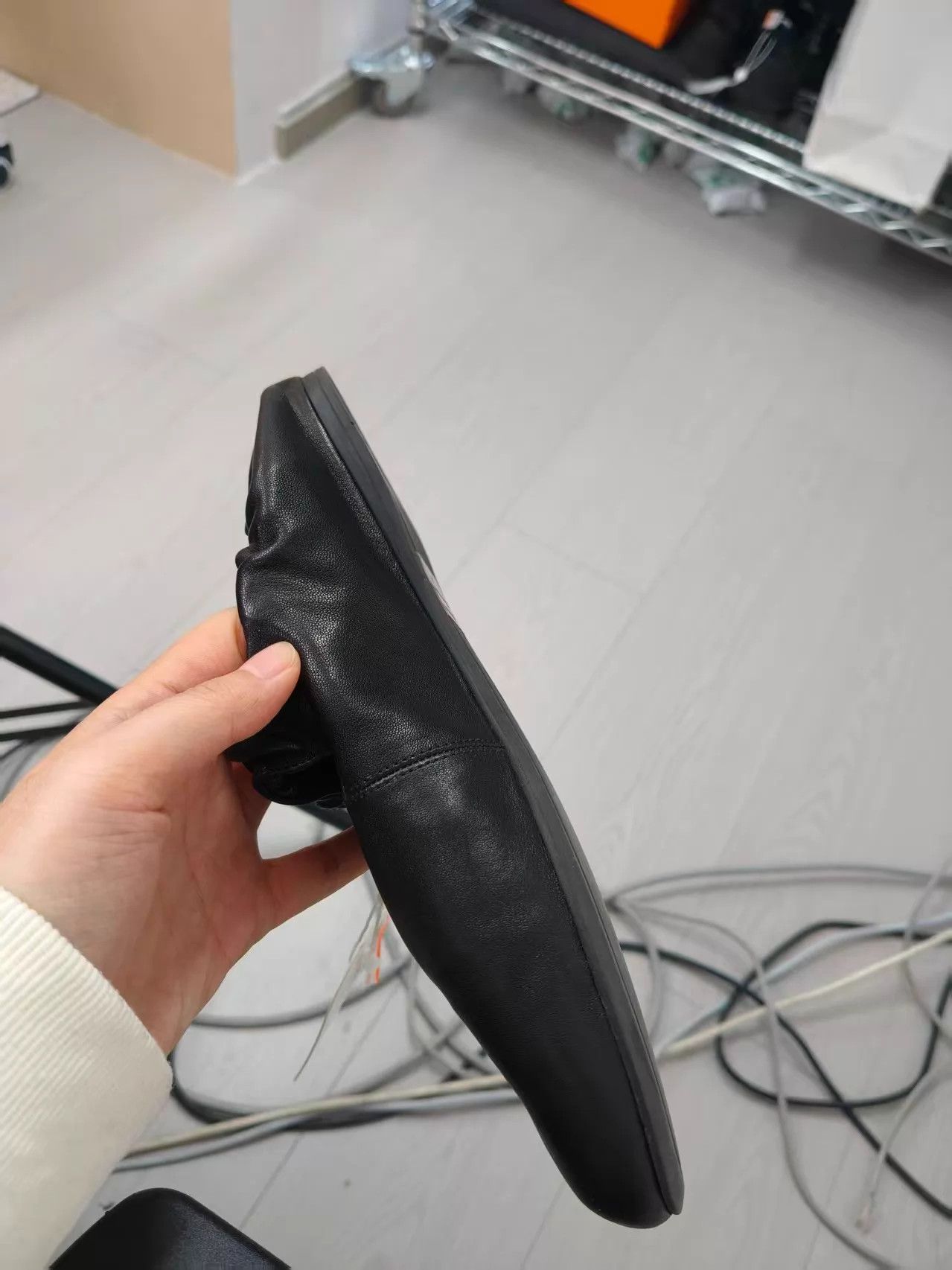 Miu Miu MIU MIU Black 37 Flat Shoes Size US 6.5 / IT 36.5 - 6 Thumbnail