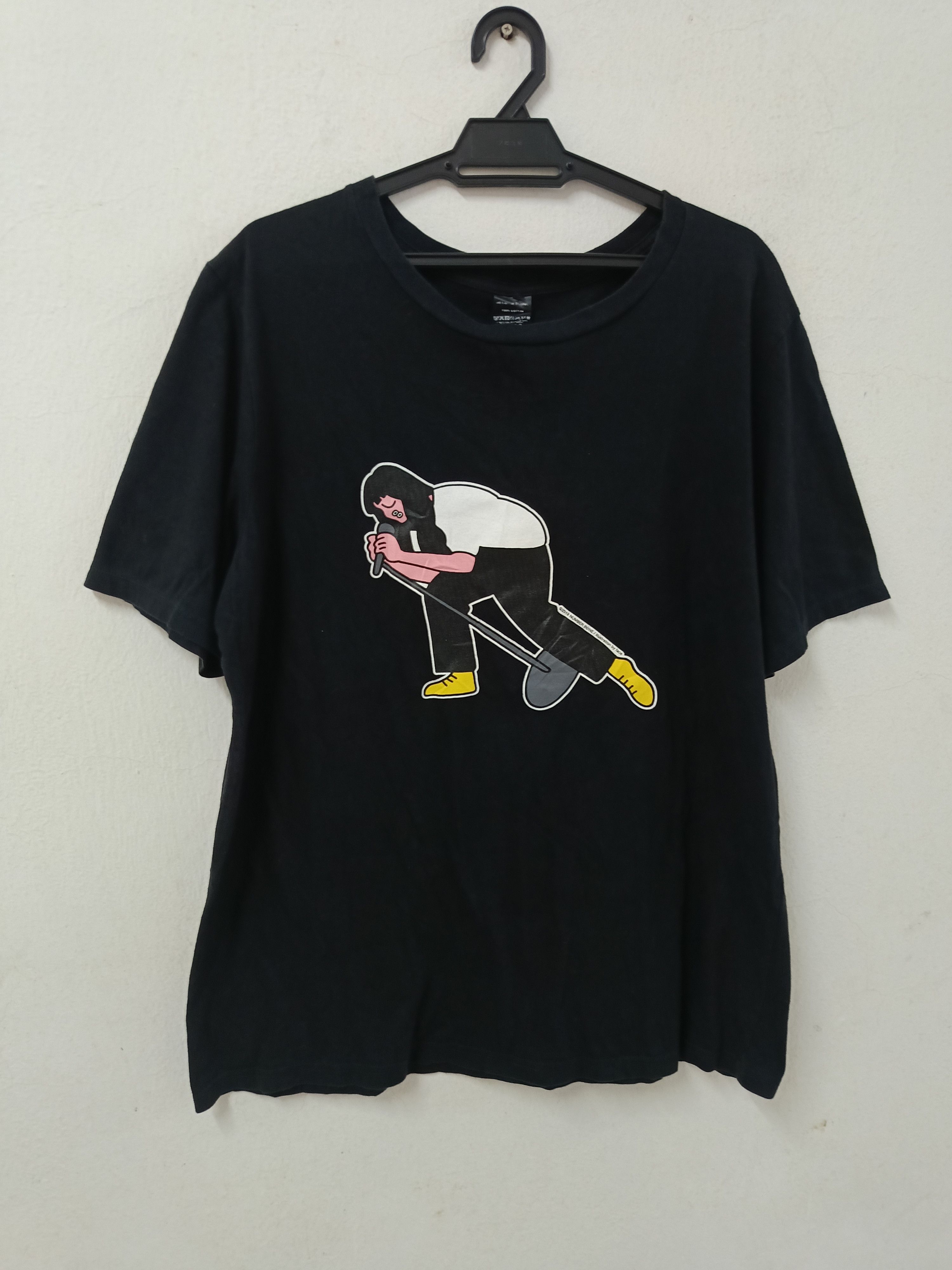 Number (N)ine Number (N)ine Art by Face Back hit tee Size US L / EU 52-54 / 3 - 6 Thumbnail