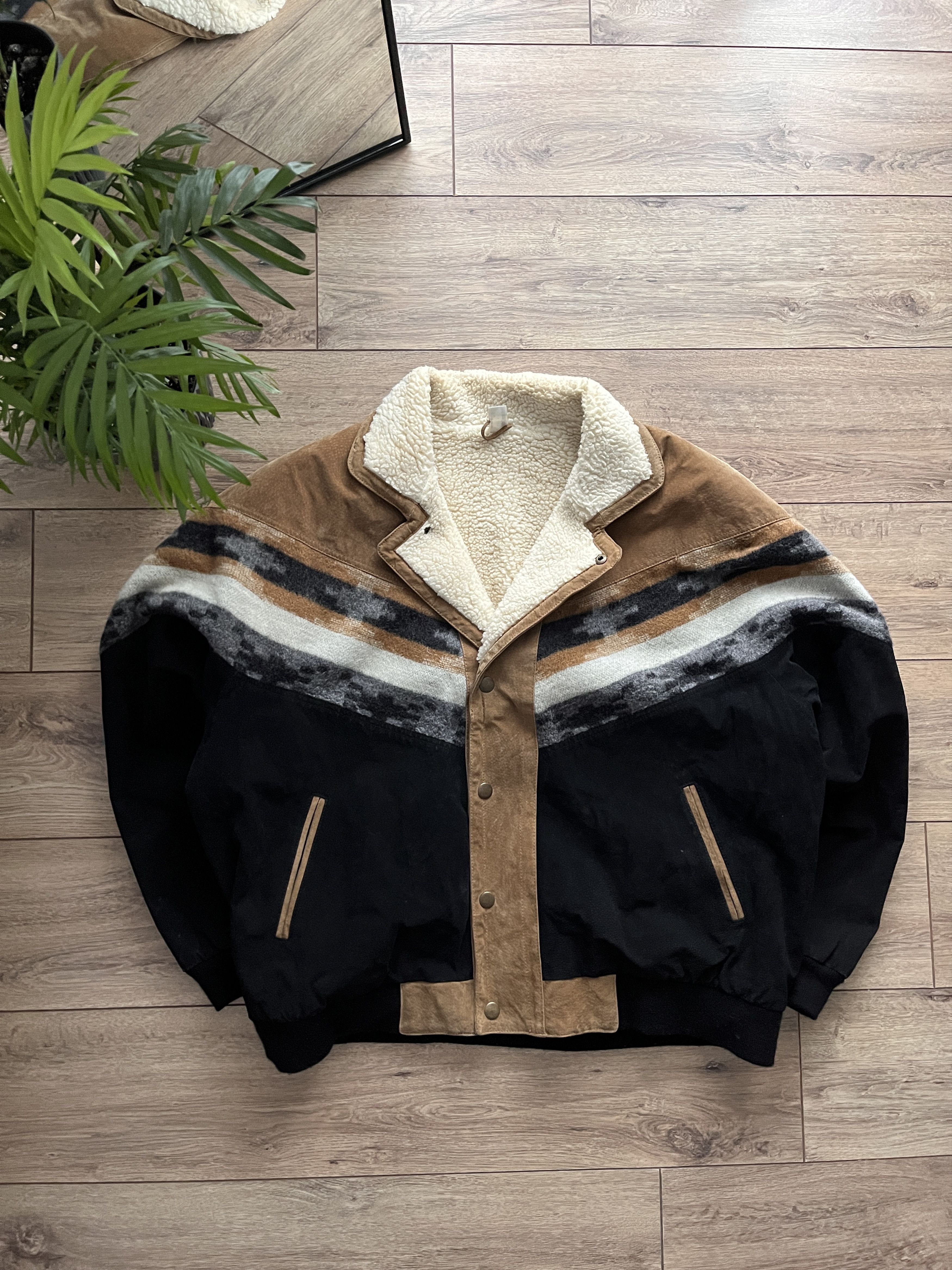 Vintage Vintage Aztec Wool Leather Jacket Sherpa y2k Size US XL / EU 56 / 4 - 1 Thumbnail