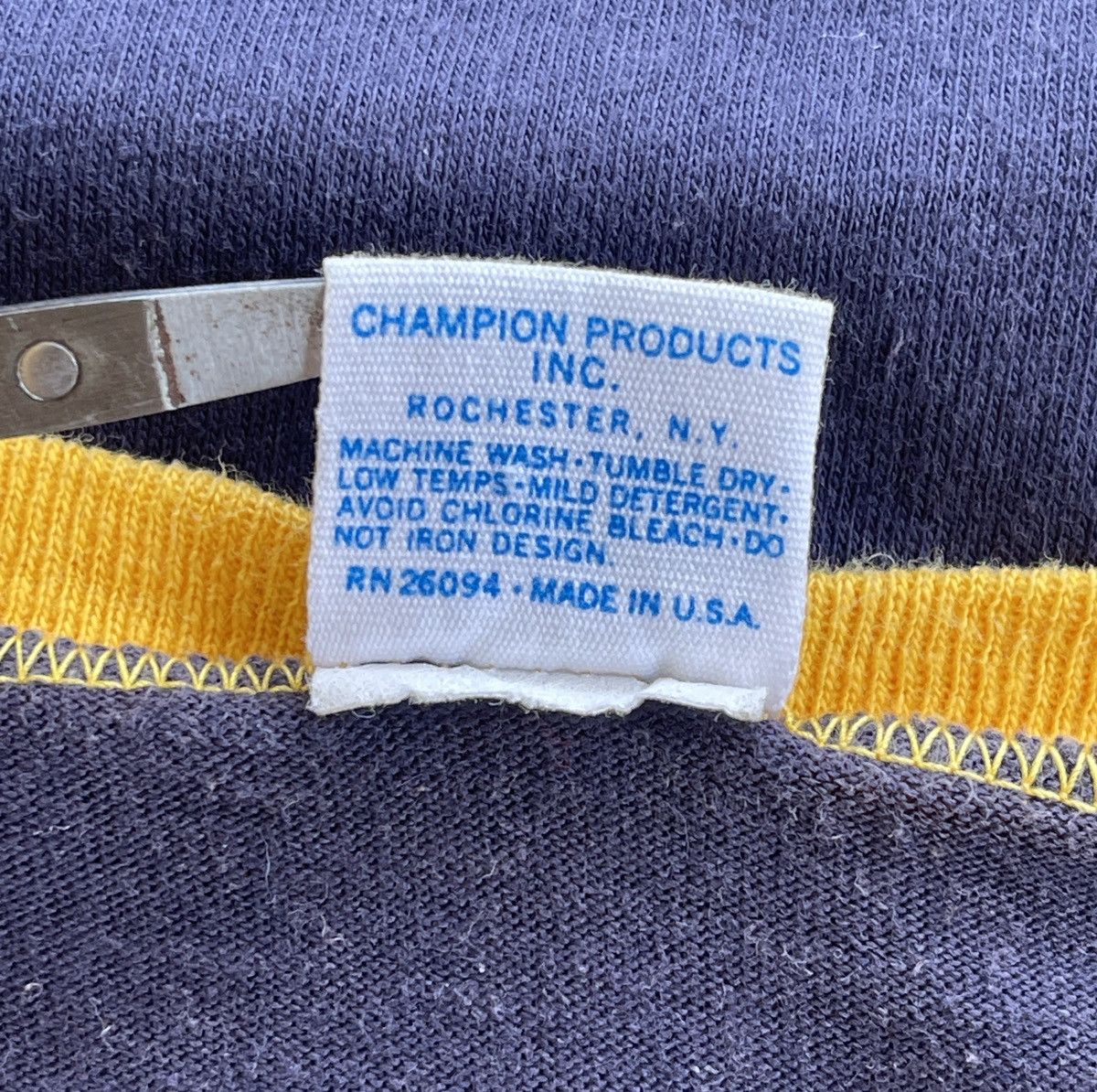 Champion 70s Champion University California San Diego Raglan Shirt Size M / US 6-8 / IT 42-44 - 7 Thumbnail