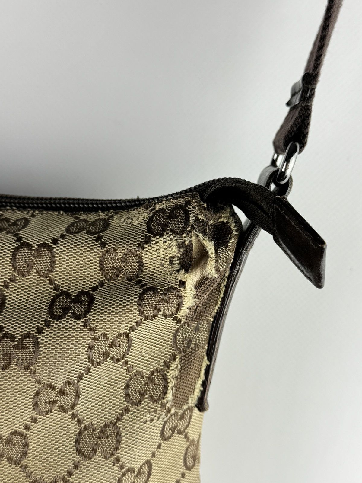 Gucci Vintage Gucci GG Canvas Monogram Shoulder Bag Beige 145857 Size ONE SIZE - 13 Thumbnail