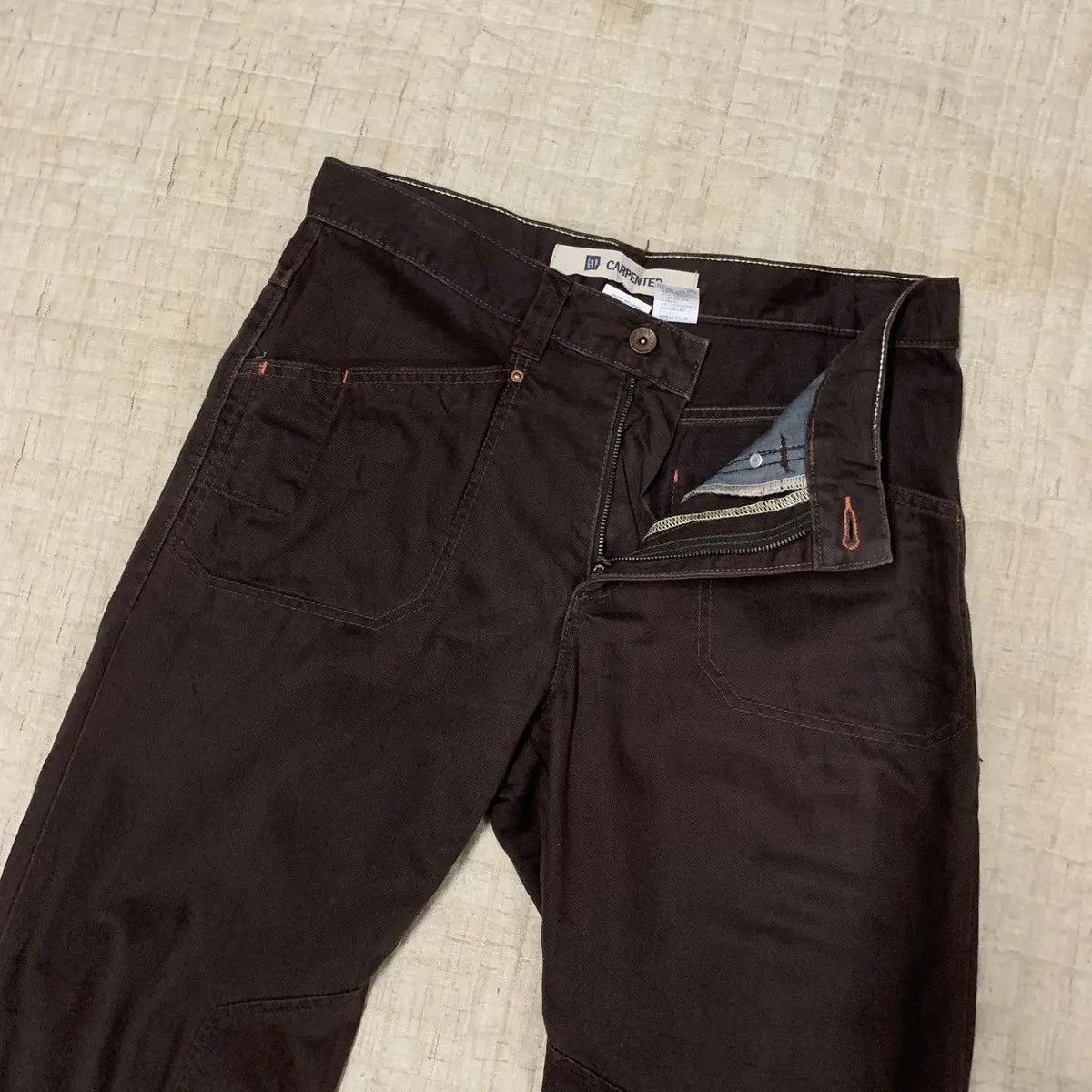 Vintage Vintage GAP Carpenter Double Knee Brown Cargo Pants Size US 32 / EU 48 - 1 Thumbnail