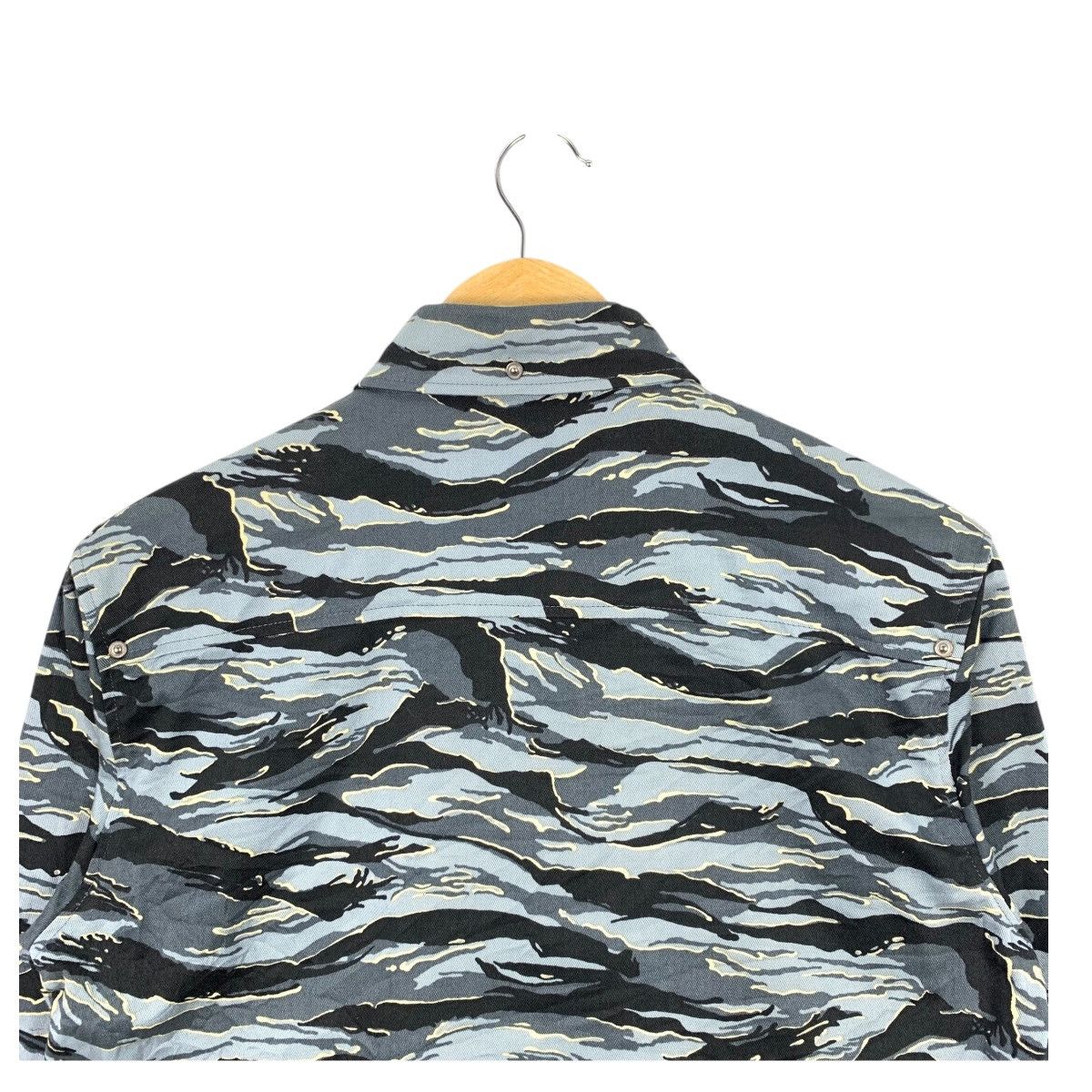 Japanese Brand × No Future × Seditionaries NO FUTURE Japanese Seditionaries Camouflage Long Jacket Size US M / EU 48-50 / 2 - 4 Thumbnail
