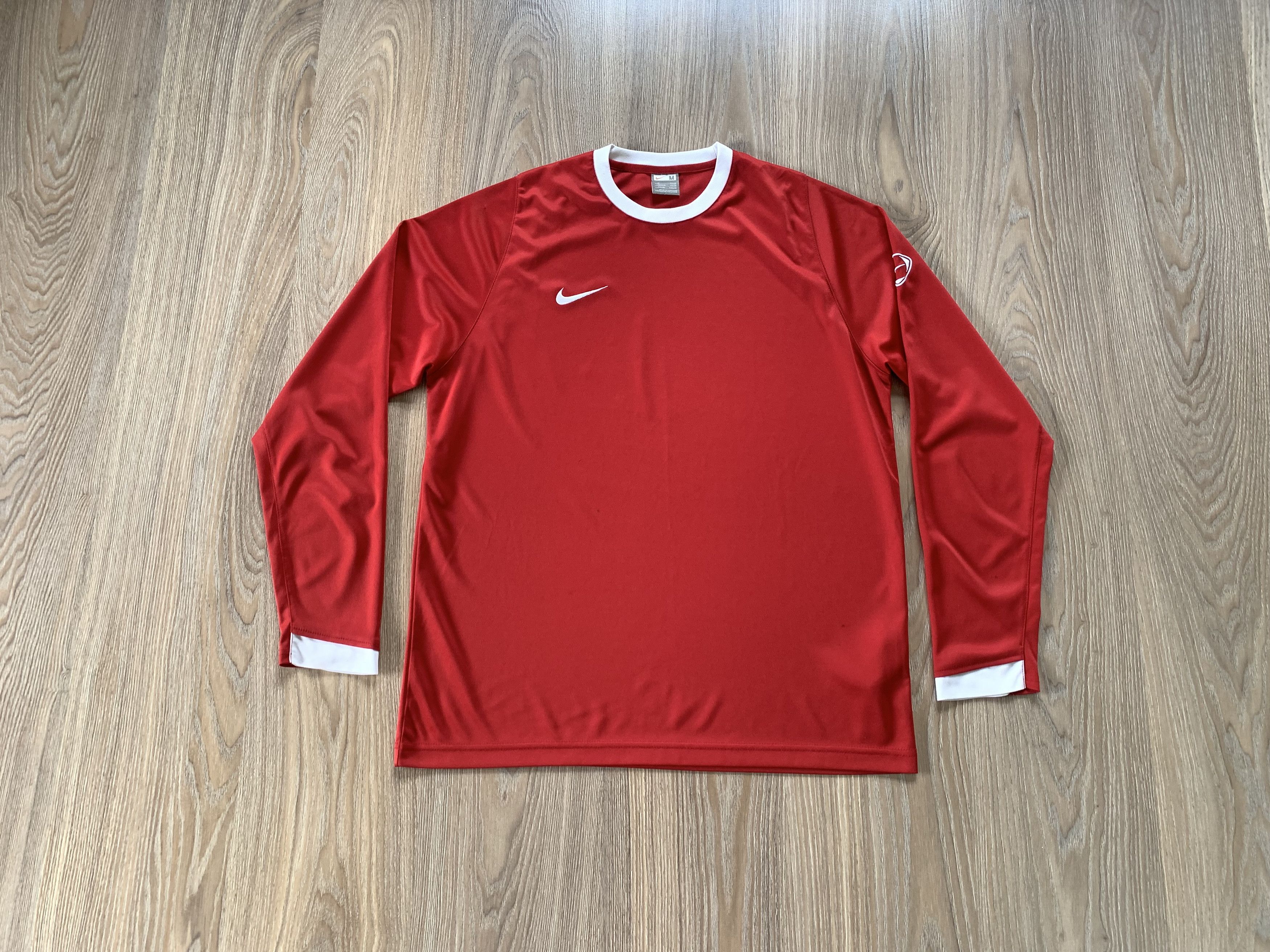 Nike Nike Vintage Training Long Sleeve Pullover Shirt Size US M / EU 48-50 / 2 - 1 Thumbnail