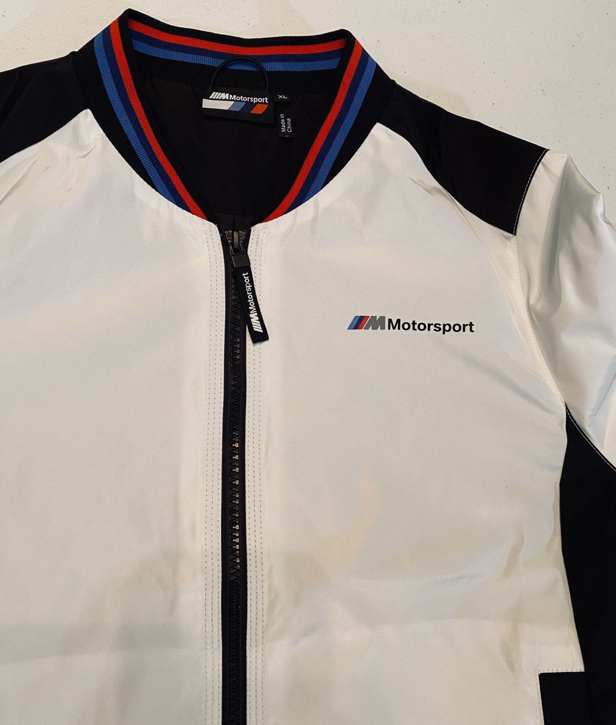 BMW BMW OEM M Motorsport Women's Jacket XL Windbreaker New Size XL / US 12-14 / IT 48-50 - 10 Thumbnail