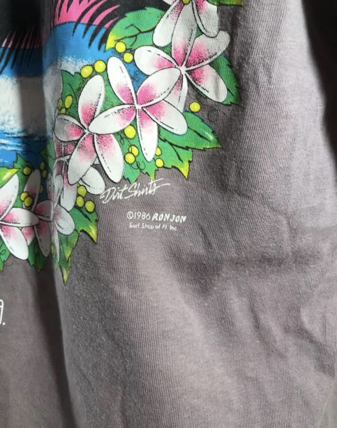 Ron Jon Surf Shop Vintage Ron jon surf shop tee Size US L / EU 52-54 / 3 - 4 Thumbnail