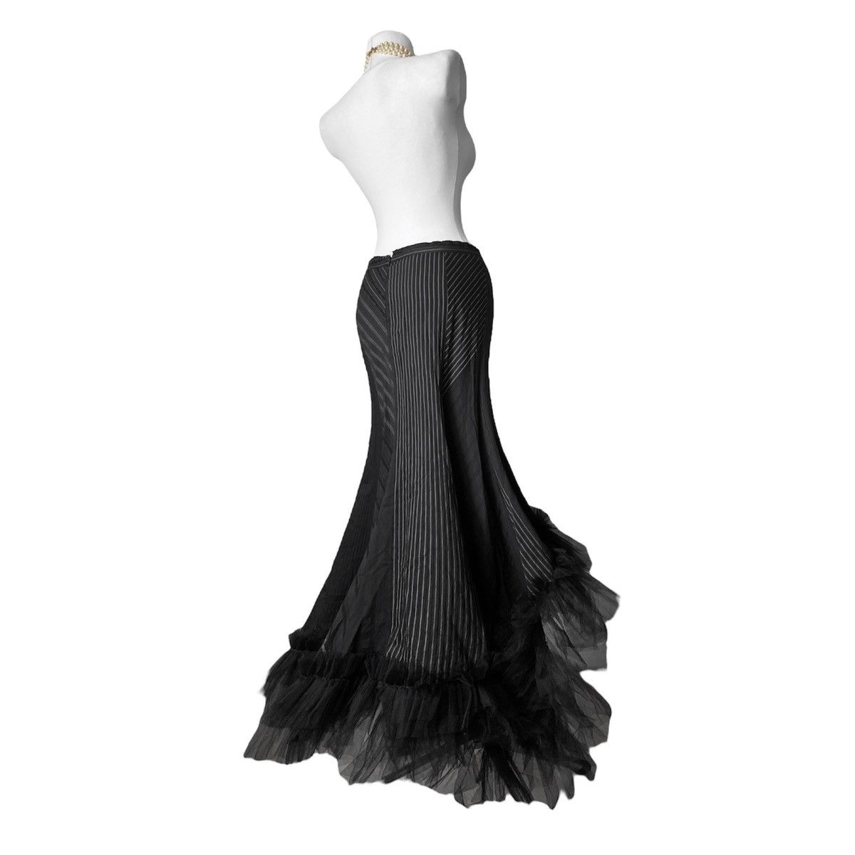 Vintage Archive Avant - Garde asymmetric Dark Fashion maxi skirt Size 25" / US 0 / IT 36 - 4 Thumbnail