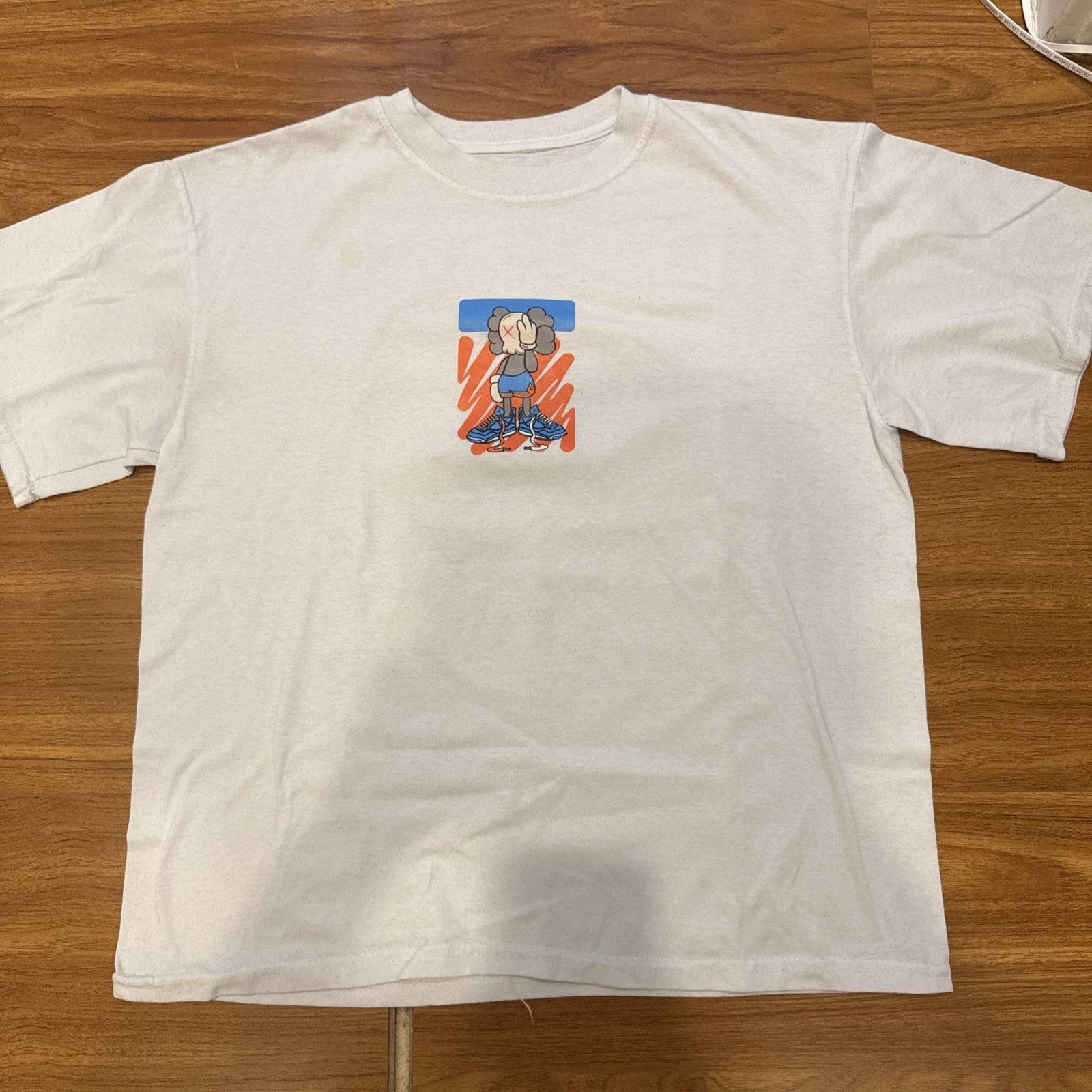 Kaws ￼kaws Mens Graphic T-Shirt, Size Large ￼ Size US L / EU 52-54 / 3 - 1 Thumbnail