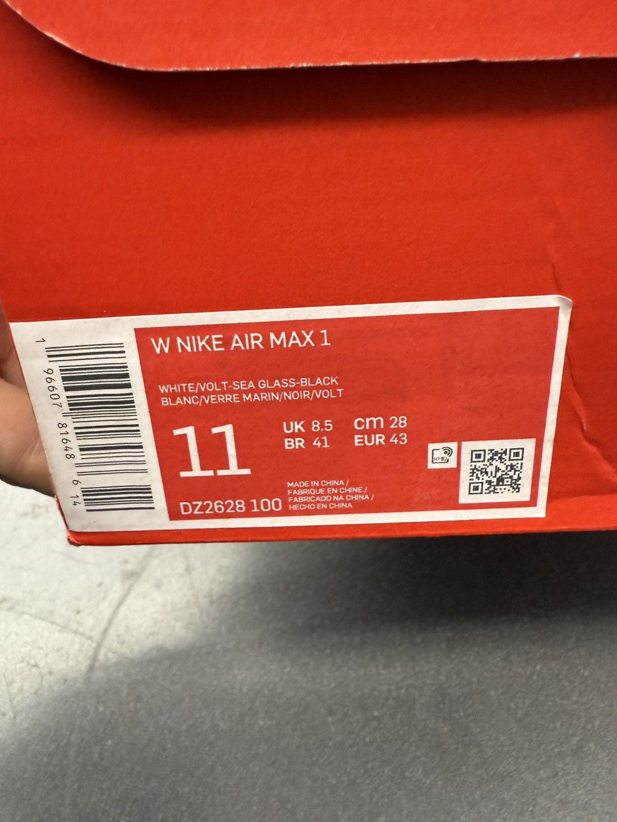 Nike 2023 Nike Air Max 1 87’ Volt Suede Size US 11 / IT 41 - 12 Thumbnail
