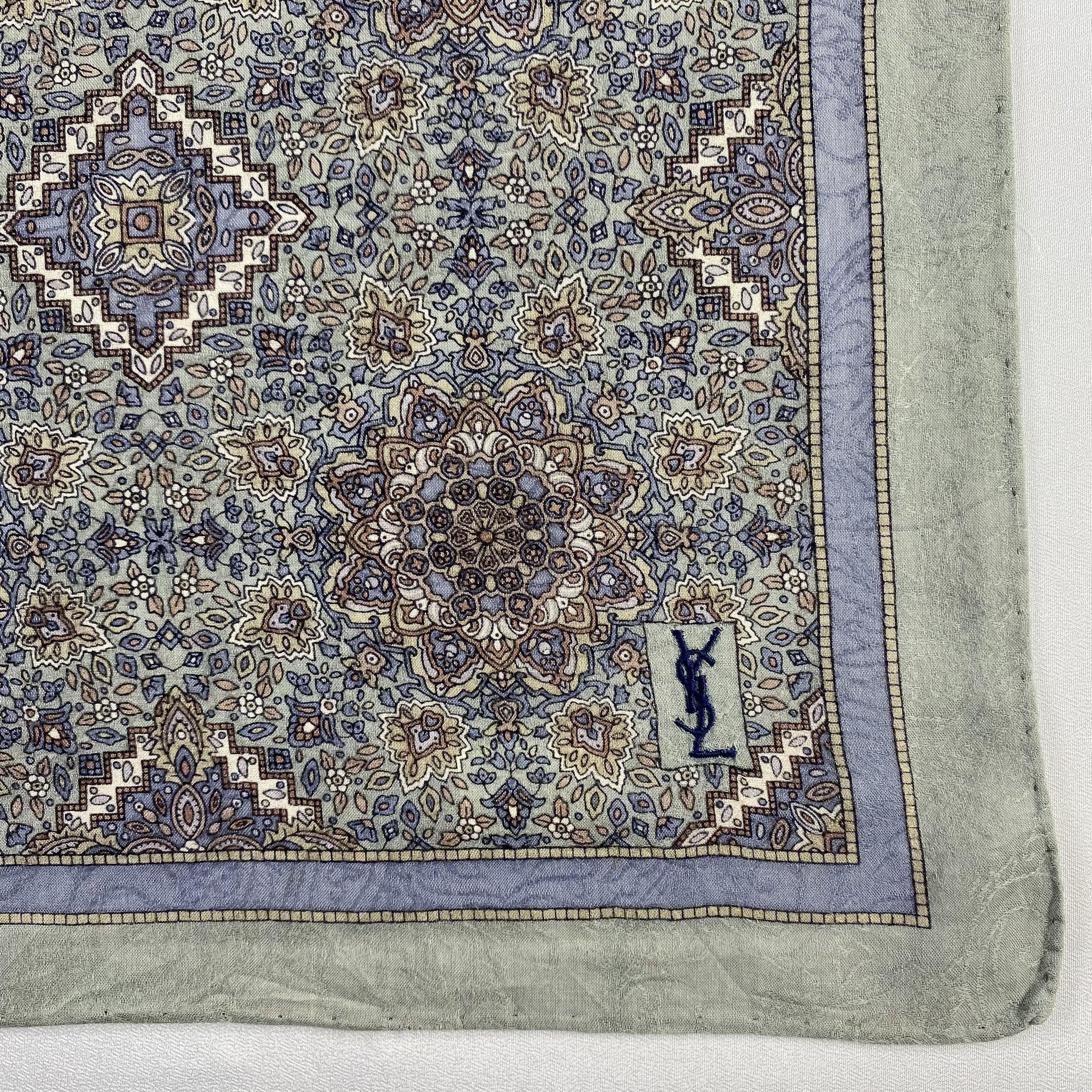 Vintage Yves Saint Laurent Bandana/ Handkerchief / Neckerchief-P1743 Size ONE SIZE - 3 Thumbnail