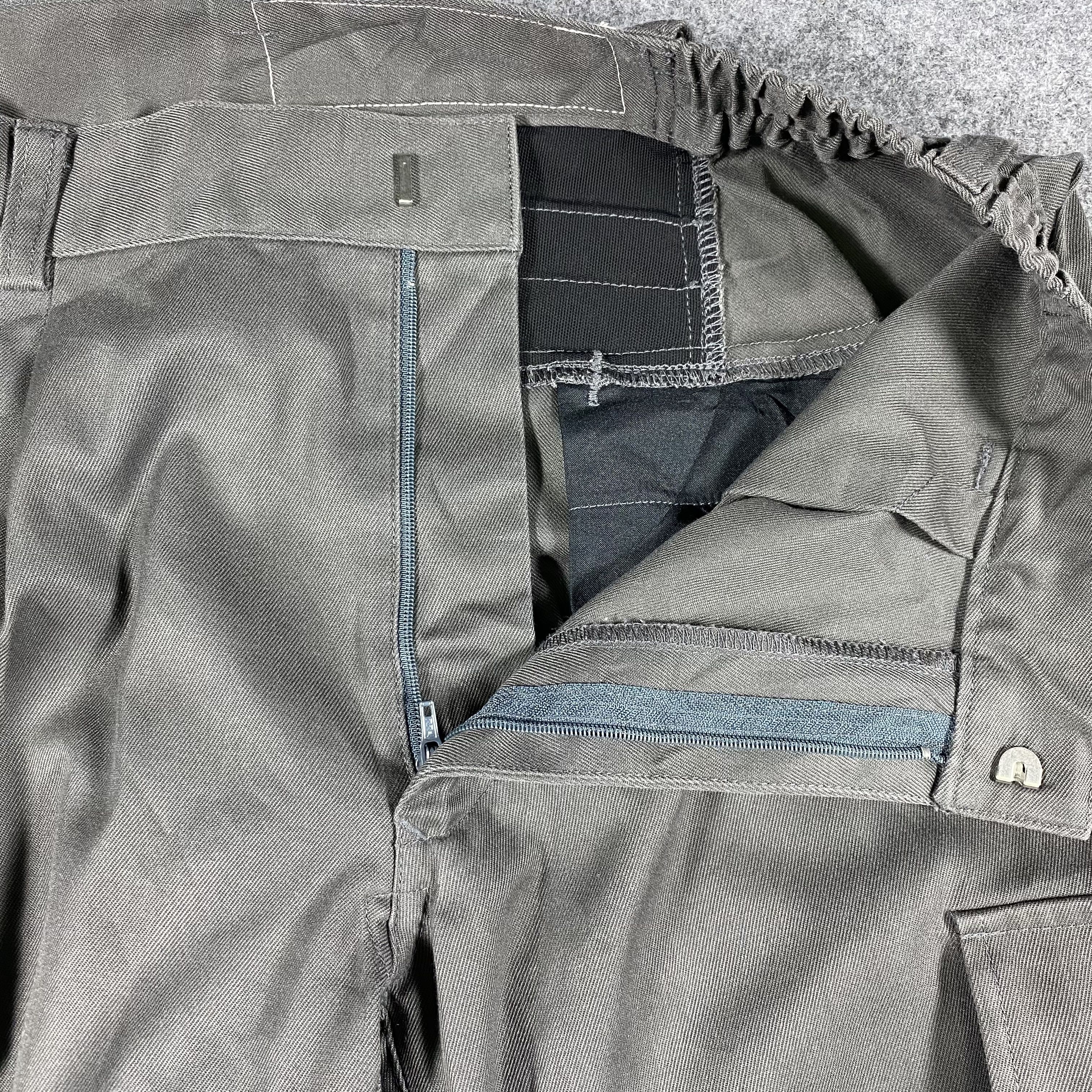 Japanese Brand Japanese Brand Multipocket Tactical Bondage Cargo Pants Size US 29 - 6 Thumbnail