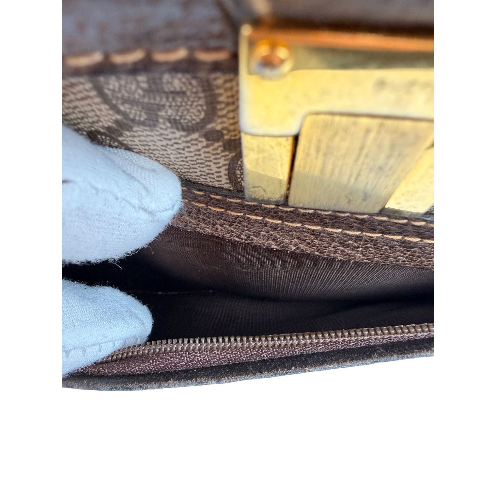 Gucci Gucci Vintage Vertical Canvas Shoulder Bag Size ONE SIZE - 9 Thumbnail