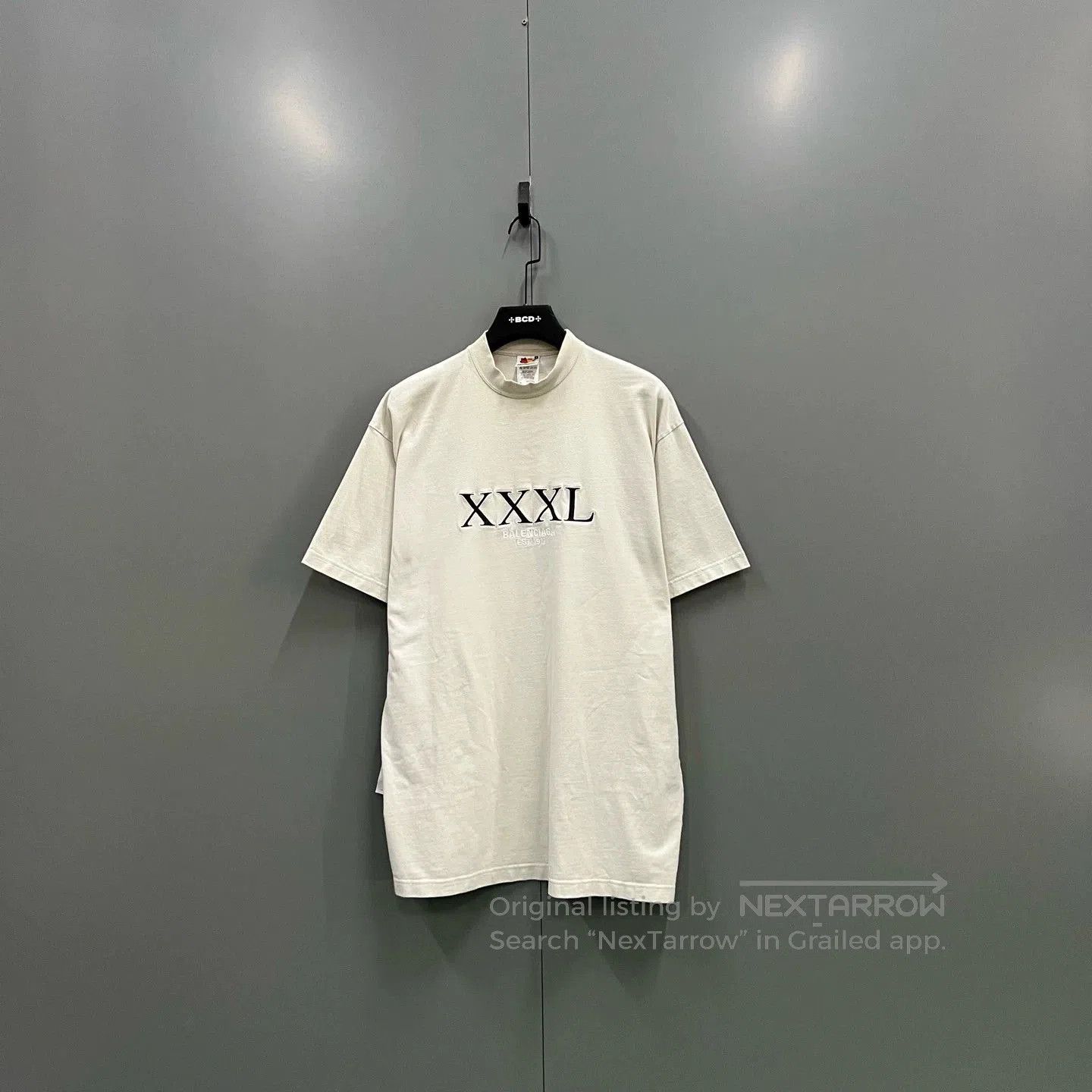 Balenciaga balenciaga xxxl embroidered logo short sleeve t-shirt. Size US XXL / EU 58 / 5 - 1 Thumbnail