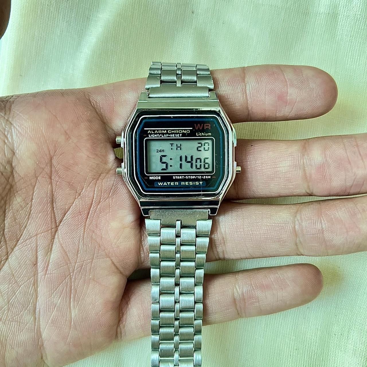 Jewelry × Vintage y2k 2000s vintage style stainless steel silver digital watch Size ONE SIZE - 4 Thumbnail