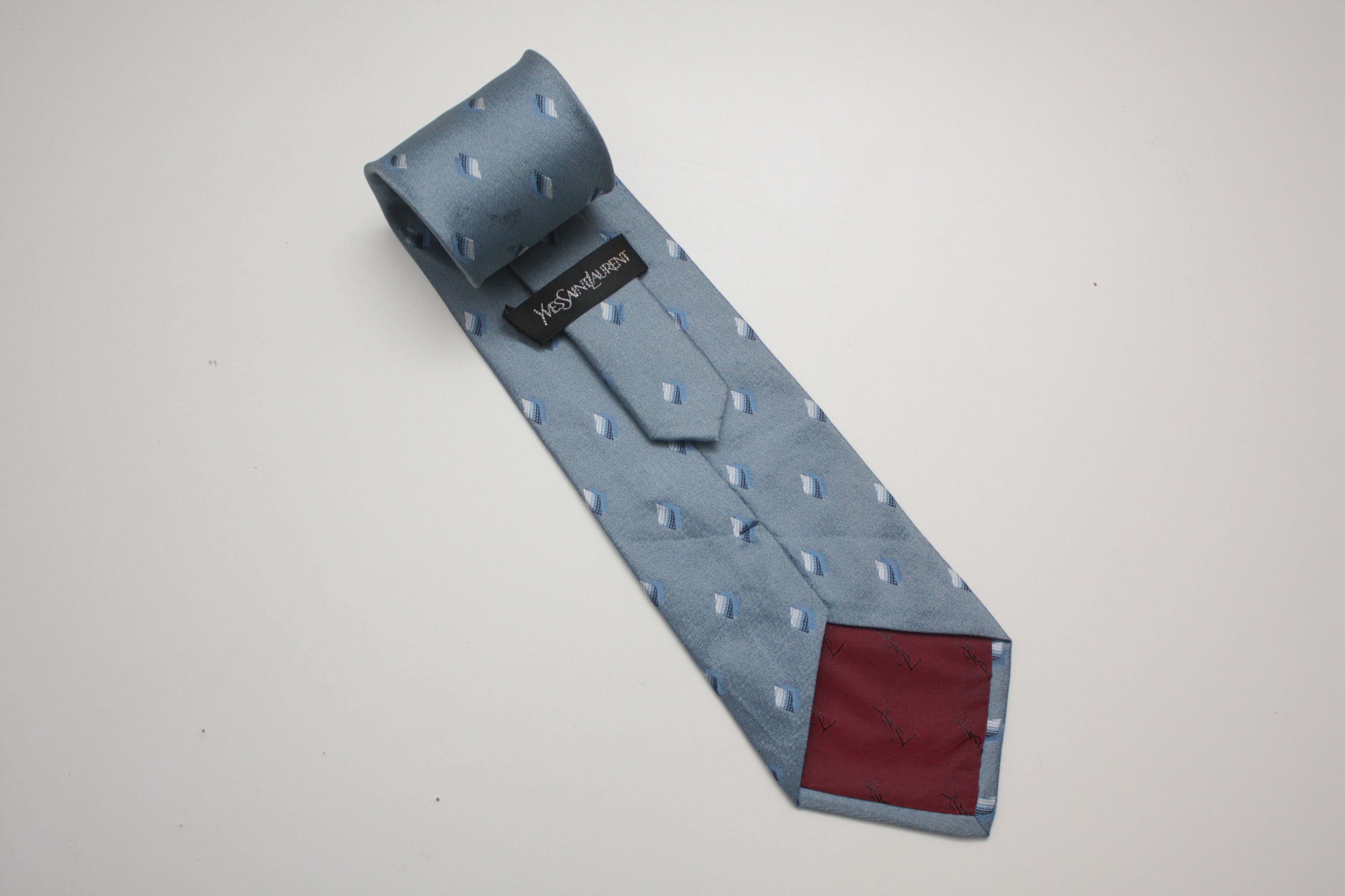 Yves Saint Laurent Yves Saint Laurent Vintage Blue Silk Tie Size ONE SIZE - 1 Thumbnail