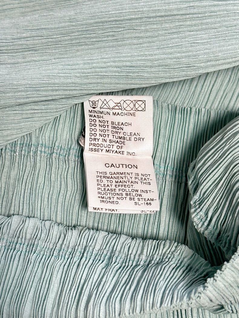 Issey Miyake Issey Miyake size:1 Blue pleated skirt Size 42" / US 20 - 3 Thumbnail