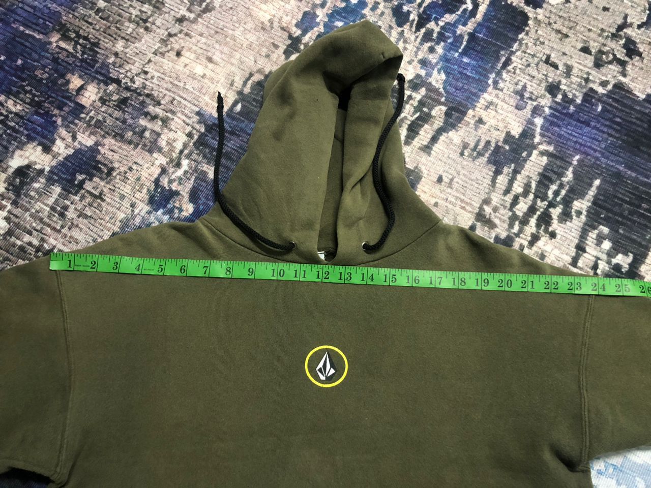 Volcom Vintage 90s Volcom Hoodie Fullover Center Logo Back Hit Size US M / EU 48-50 / 2 - 19 Thumbnail