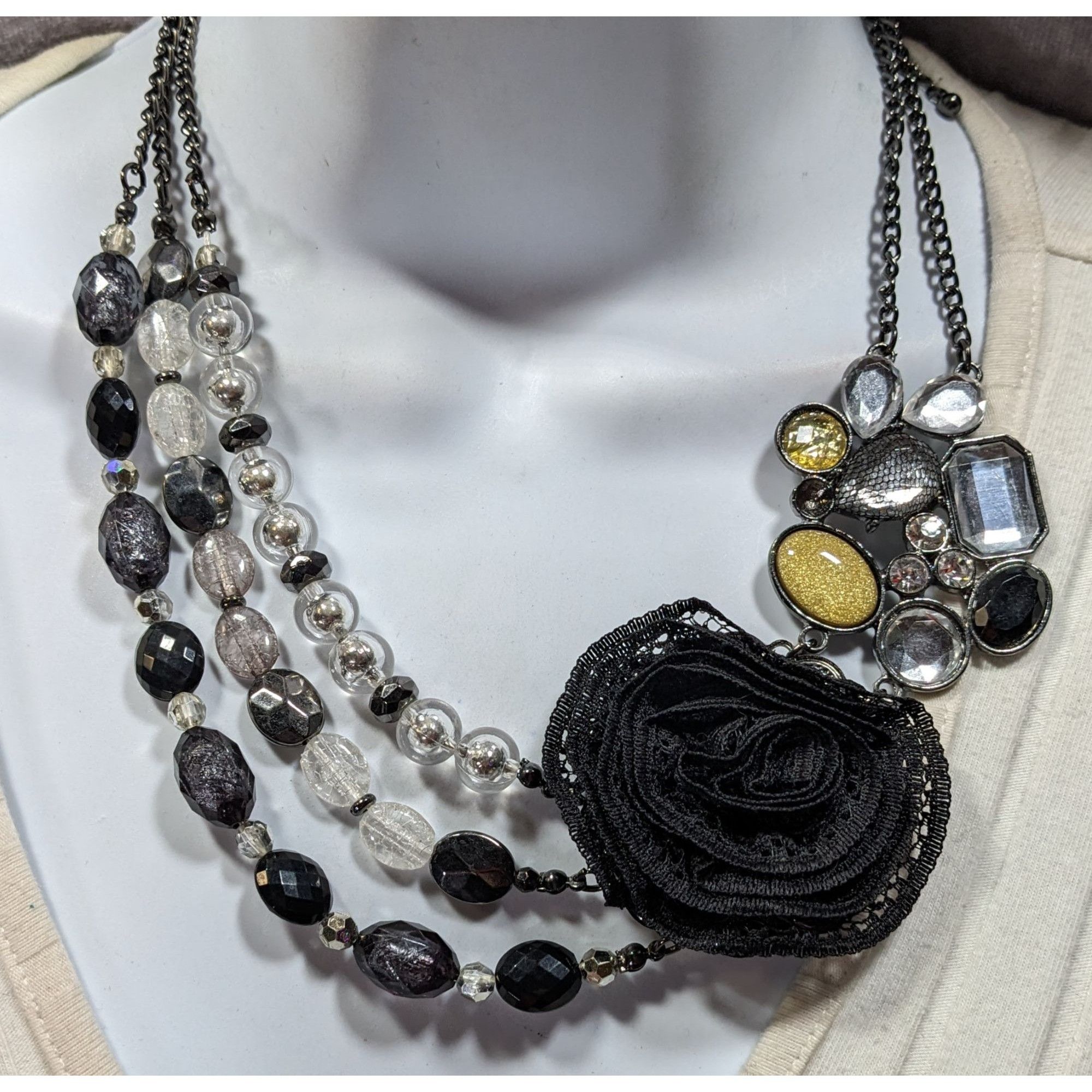 Other NY Floral Glam Beaded Statement Necklace With Lace Flower Size ONE SIZE - 2 Thumbnail
