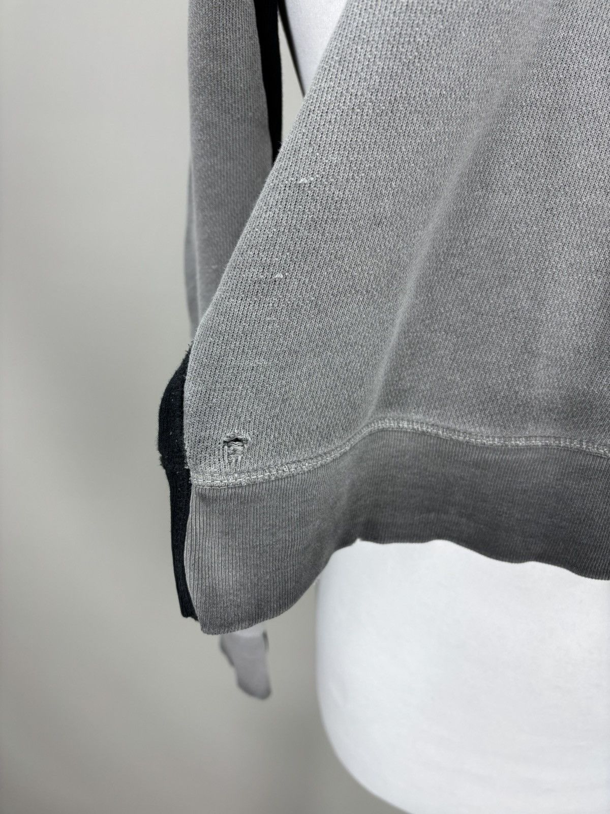 Diesel Mens sweatshirt Y2k Diesel Size L Color Gray Size US L / EU 52-54 / 3 - 12 Thumbnail