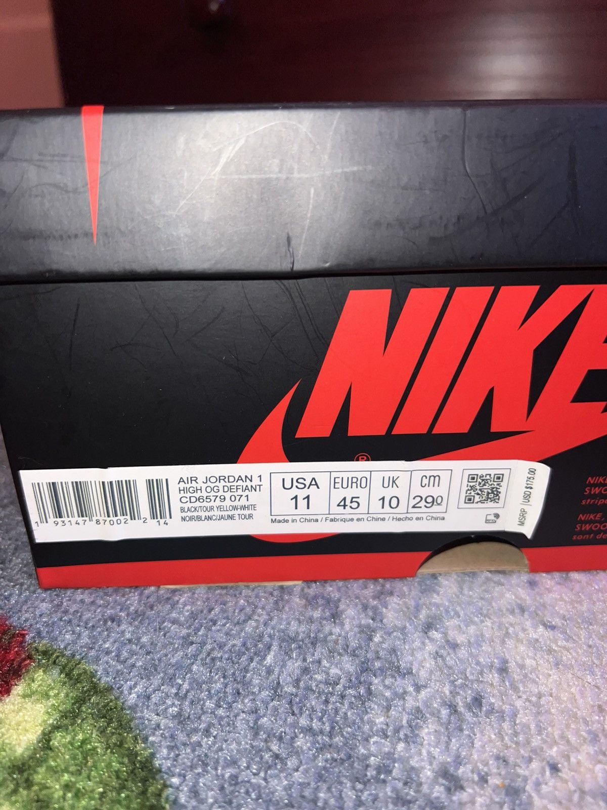 Jordan Brand Air Jordan 1 Retro High OG 'Defiant' Size US 11 / EU 44 - 6 Thumbnail
