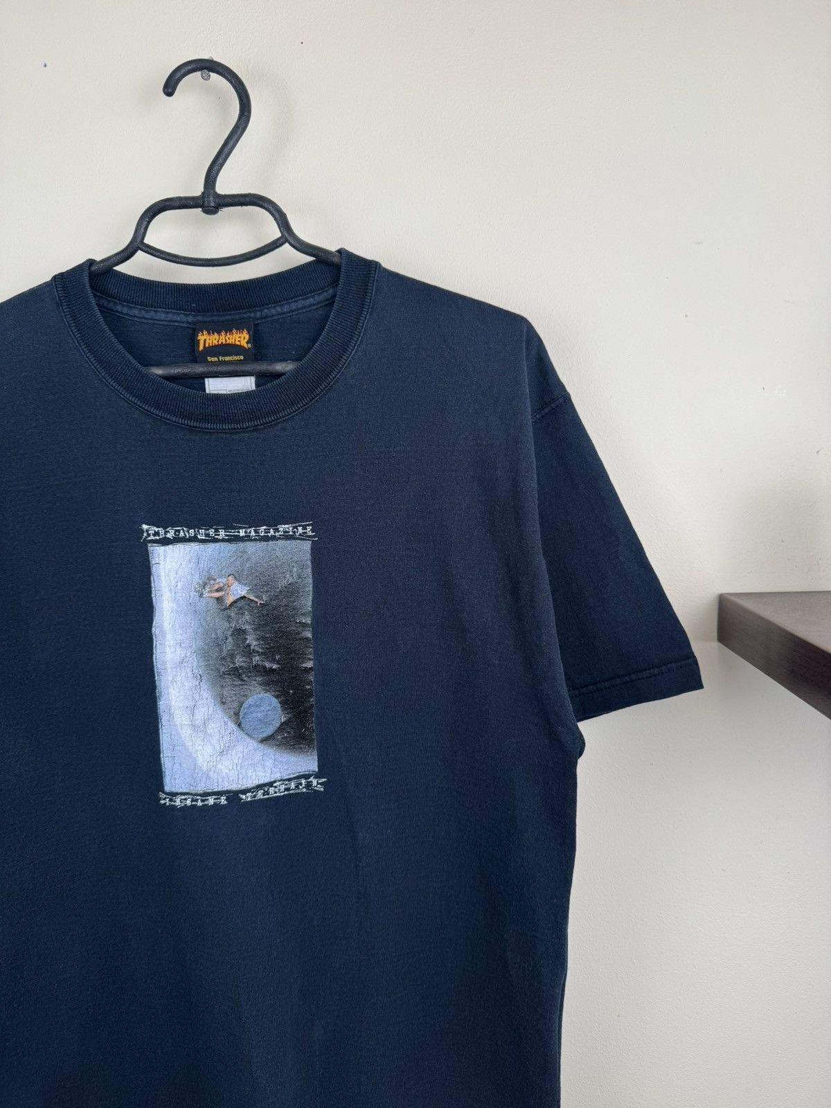Thrasher Vintage Thrasher Magazine 90s T shirt Insane Terrain L Blue Size US L / EU 52-54 / 3 - 3 Thumbnail