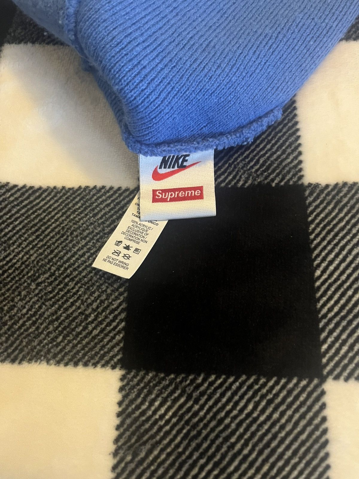 Nike × Supreme Supreme × Nike Snakeski Blue Supreme Beanie Size ONE SIZE - 3 Thumbnail