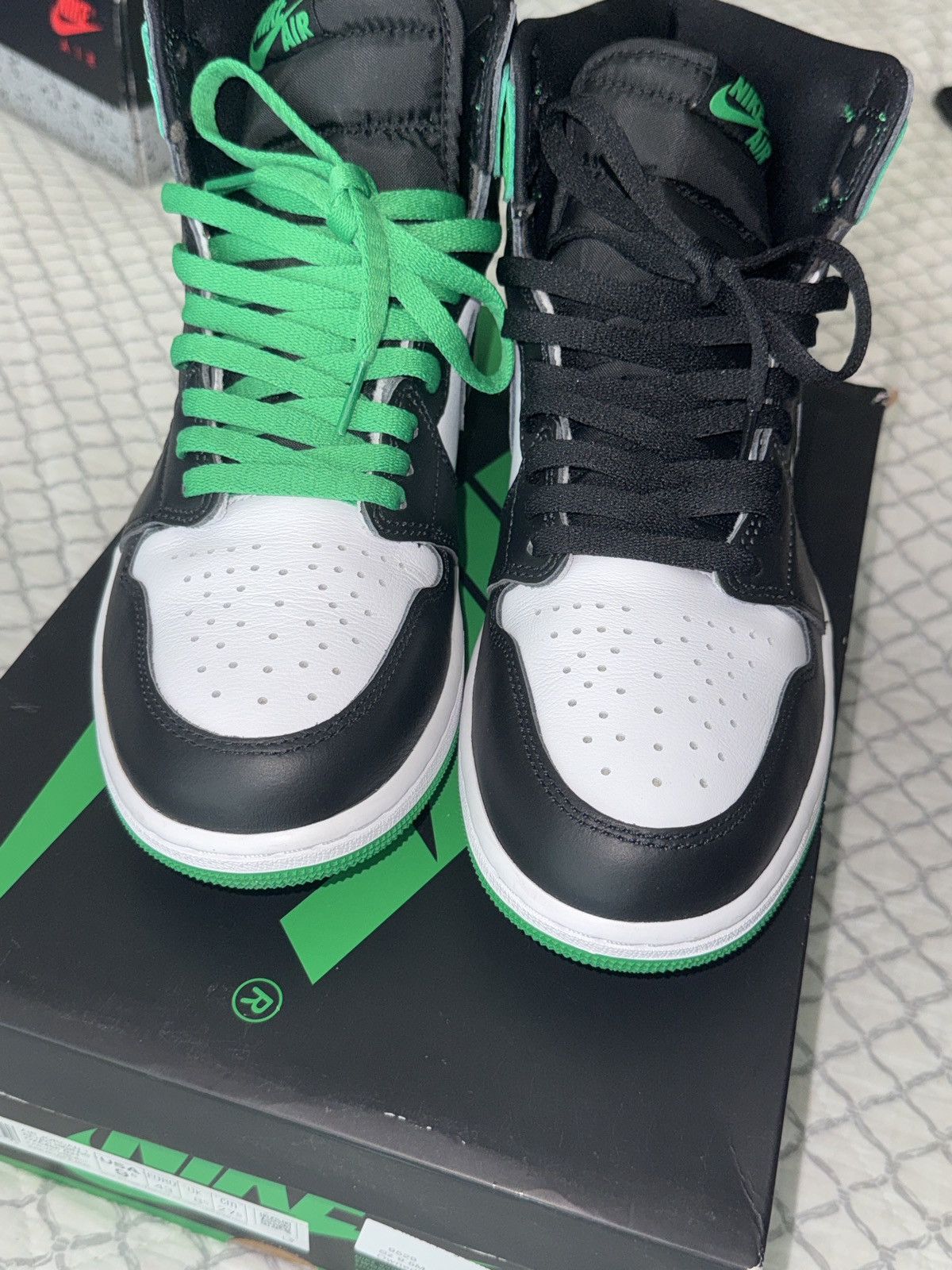 Jordan Brand Jordan 1 Retro High OG ‘ Lucky green ’ Size US 9.5 / EU 42-43 - 9 Thumbnail