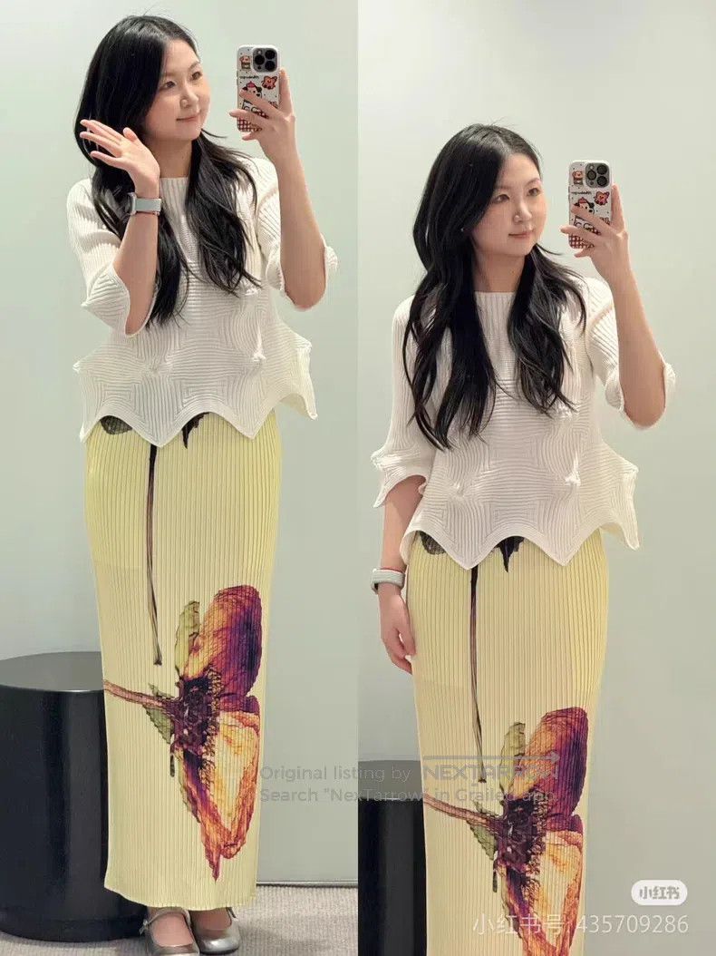 Issey Miyake Issey Miyake Main Line Midi Skirt Size 25" / US 0 / IT 36 - 1 Thumbnail