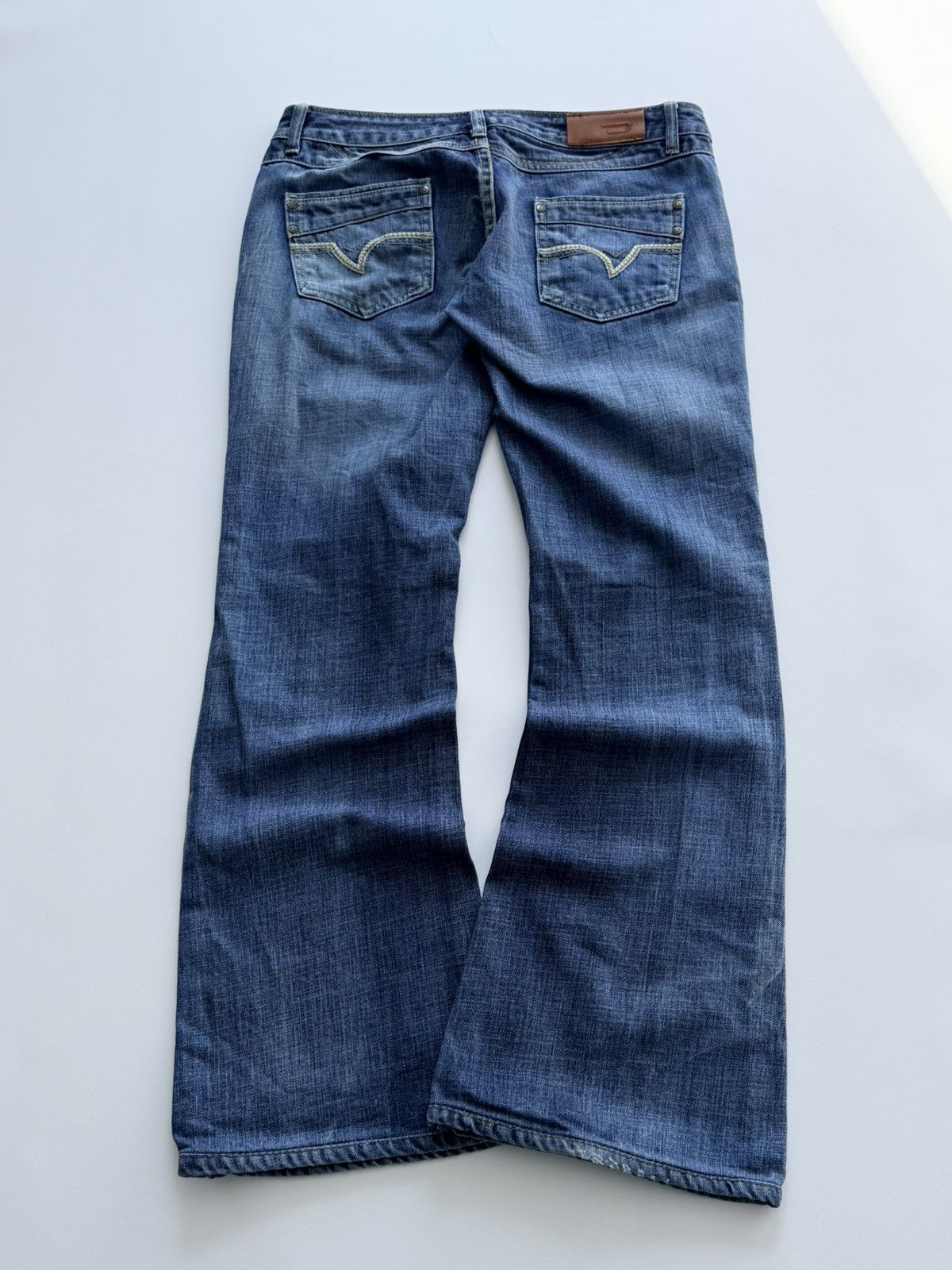 Diesel 2000s Diesel Flared Washed Denim Jeans Size 32" / US 10 / IT 46 - 2 Thumbnail