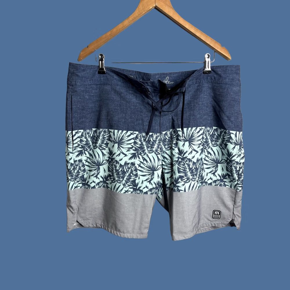TravisMathew TravisMathew Board Shorts Mens 38 Blue Gray Mint Palm Print Colorblock Trunks Size US 38 / EU 54 - 1 Thumbnail