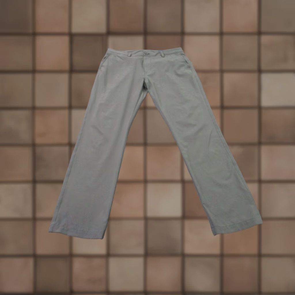 Vineyard Vines Vineyard Vines Pants Mens 33 X 32 Gray Chino Straight Casual Regular Belt Loops Front Flat Front Knits Cotton Size US 33 - 1 Thumbnail