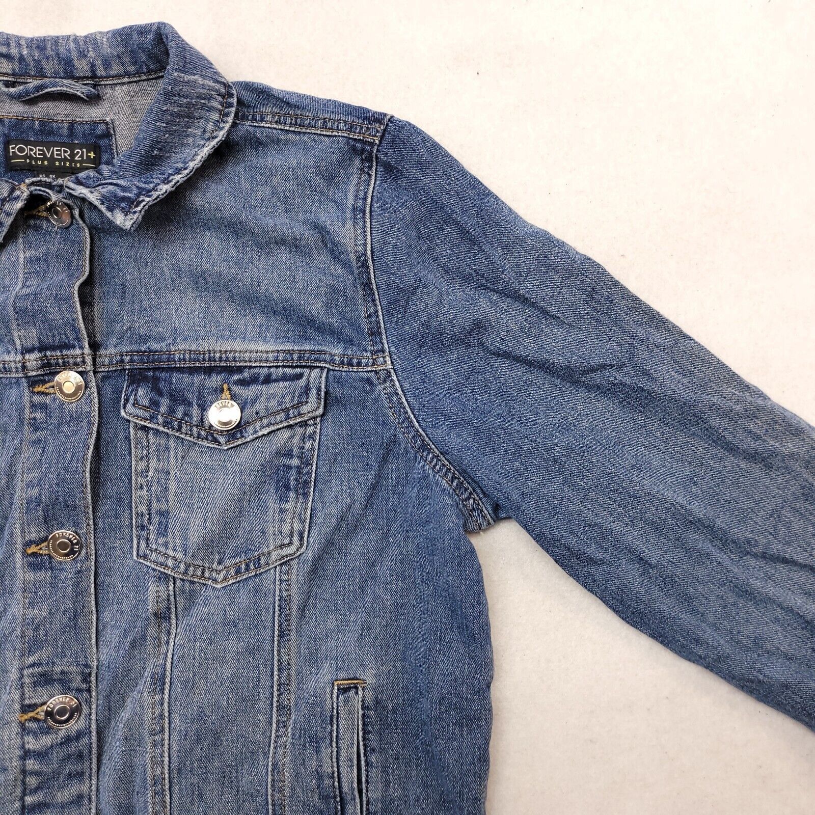 Forever 21 Forever 21 Casual Long Sleeve Jean Jacket Women Size 0X Blue Size XL / US 12-14 / IT 48-50 - 5 Thumbnail