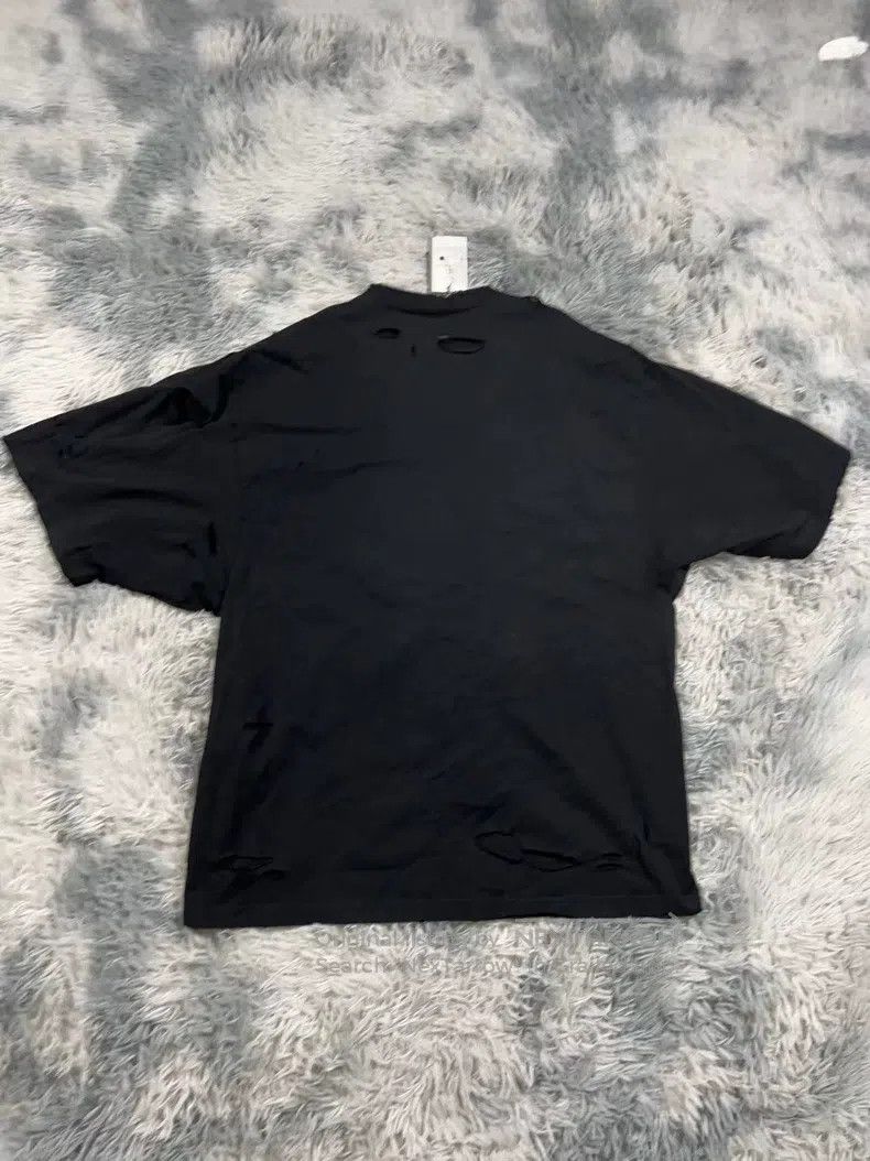 Balenciaga Balenciaga Big distressed short-sleeve Size US XS / EU 42 / 0 - 2 Thumbnail