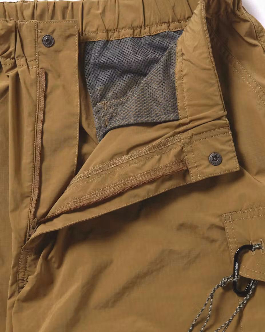 And Wander Oversized Cargo Shorts (tagged XL) Size US 34 / EU 50 - 4 Thumbnail