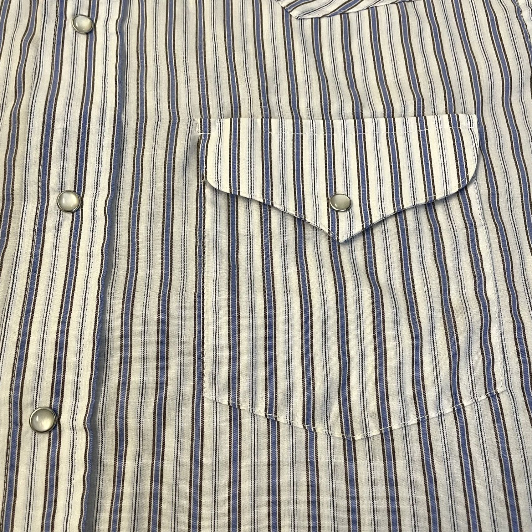 Vintage VINTAGE Panhandle Slim Shirt Adult 16 33 Blue Stripe Pearl Snap Pockets Button-Down Mens Shirt Size US L / EU 52-54 / 3 - 3 Thumbnail