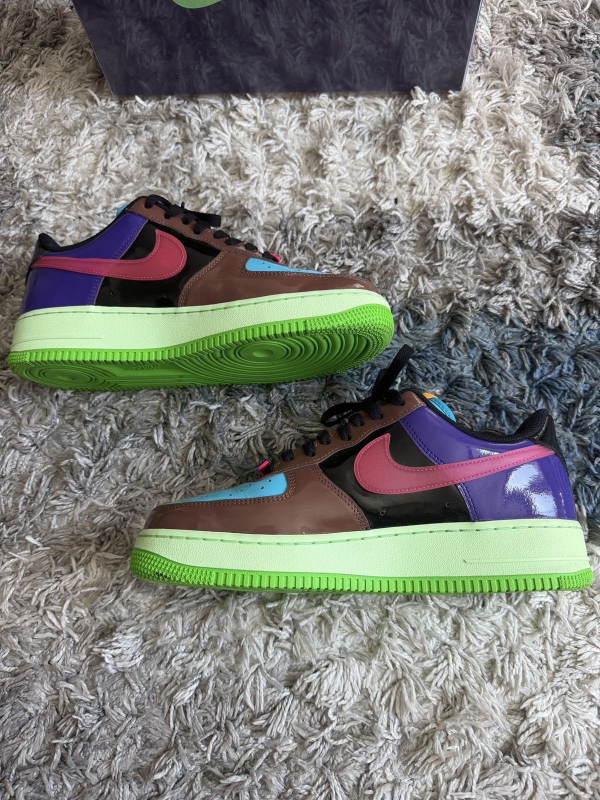 Nike × Undefeated Undefeated Nike Air Force 1 Size US 9 / EU 42 - 4 Thumbnail