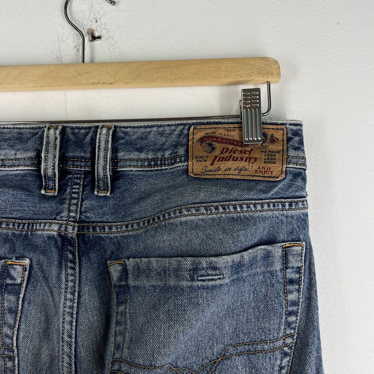 Diesel FLARE BOW CUT DESIGN DENIM JEANS DISTRESSED DIESEL INDUSTRY Size US 36 / EU 52 - 11 Thumbnail