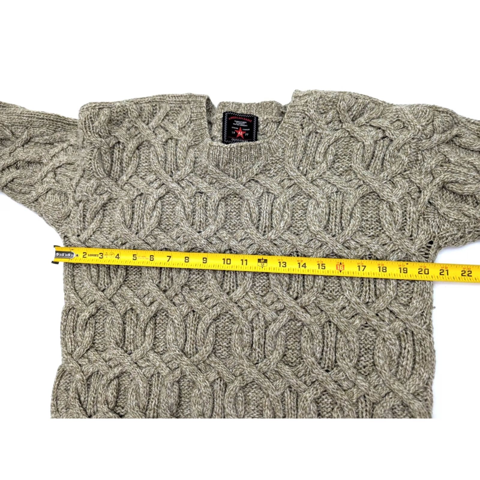 American Eagle Outfitters VINTAGE American Eagle Sweater Shetland Wool Chunky Cable Knit Crew Neck Beige Men L Size US L / EU 52-54 / 3 - 4 Thumbnail
