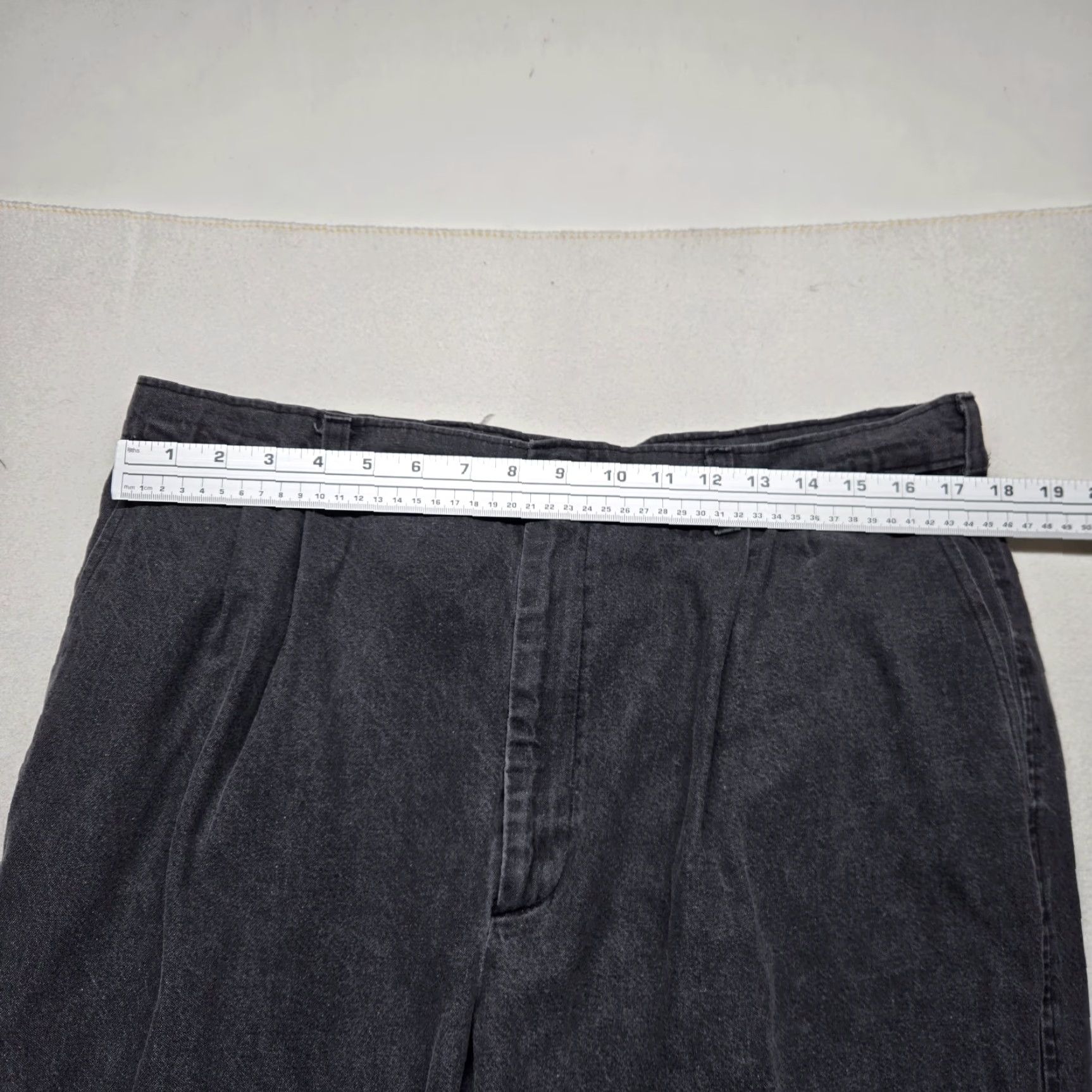 Farah Farah Pants Gray Jeans Pants Denim Straight Leg Pockets Adult Men's Size 38 x 32 90s City Preppy, Dress Pants, 38, Gray, Farah, Pants, Mens Size US 38 / EU 54 - 5 Thumbnail