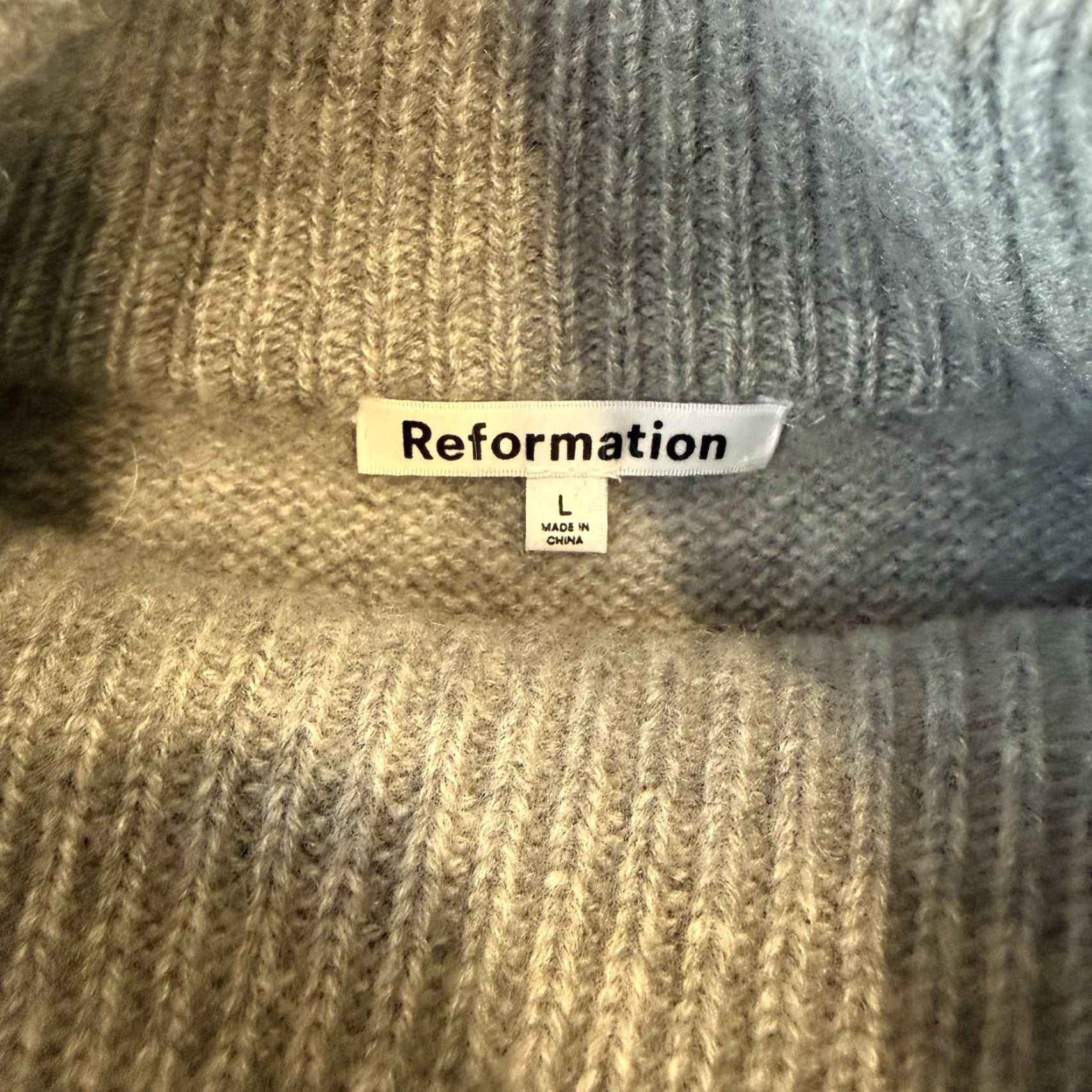 Reformation Reformation Garrett Cashmere Cropped Sweater Women's L Gray Turtleneck Pullover Size L / US 10 / IT 46 - 7 Thumbnail