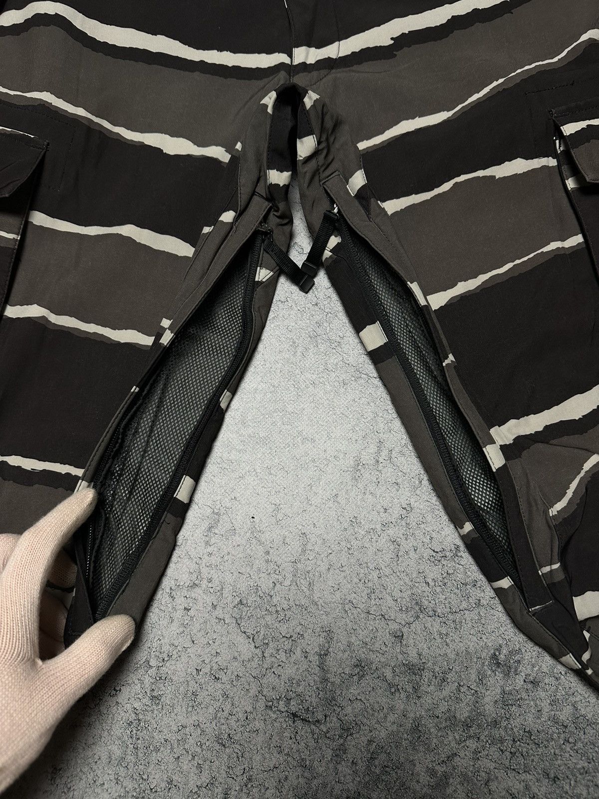 DC DC Shoes Snowboarding Baggy Ski Pants Size US 34 / EU 50 - 15 Thumbnail