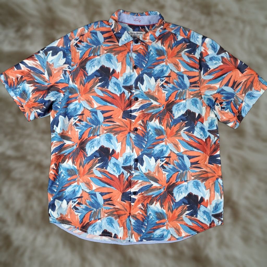 Tommy Bahama Tommy Bahama Shirt Mens Large Red Blue Floral Modal Hawaiian Button Up Size US L / EU 52-54 / 3 - 1 Thumbnail